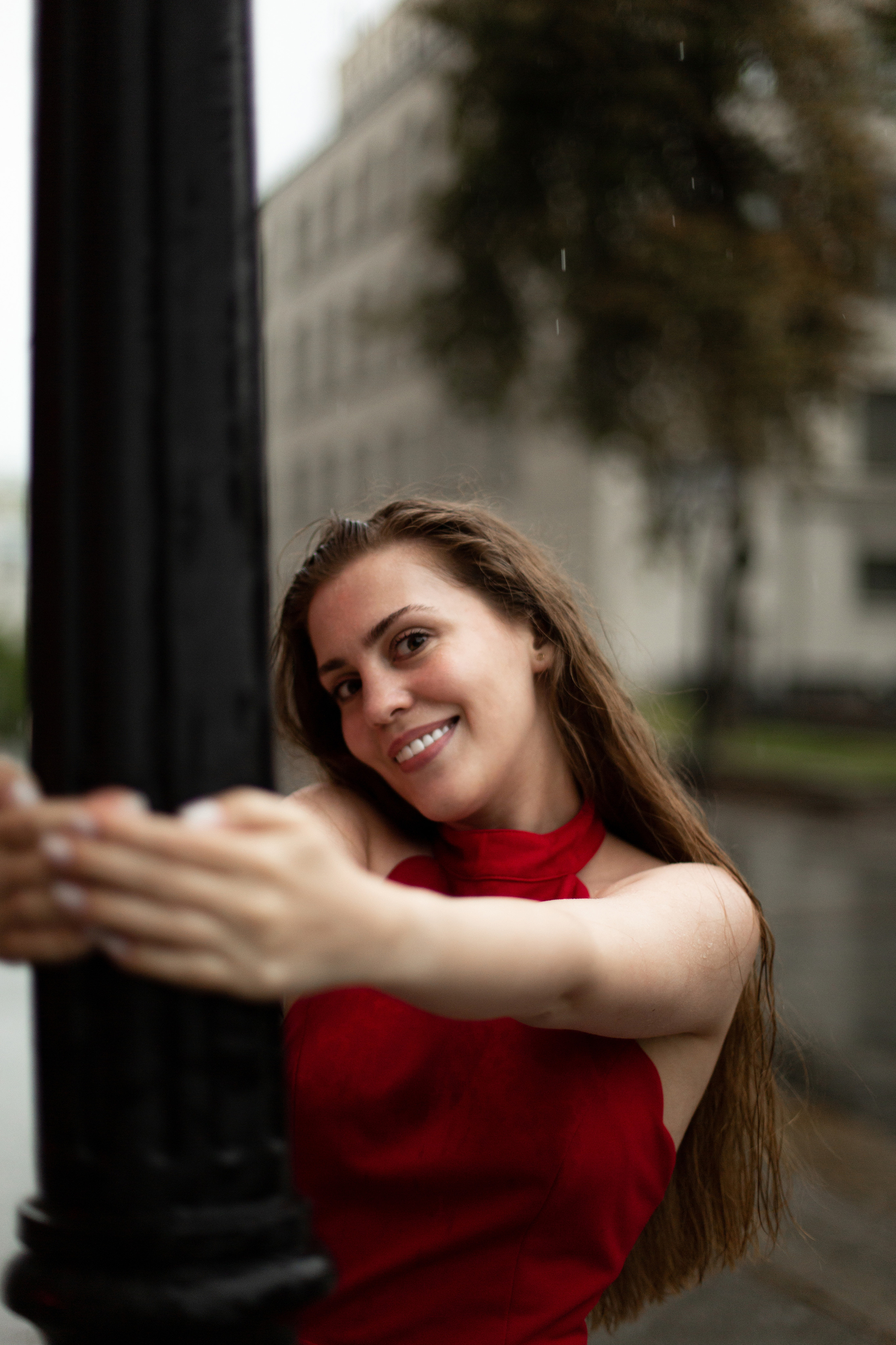 Полина под дождем. Мария Маркова детский и семейный фотограф в Москве
