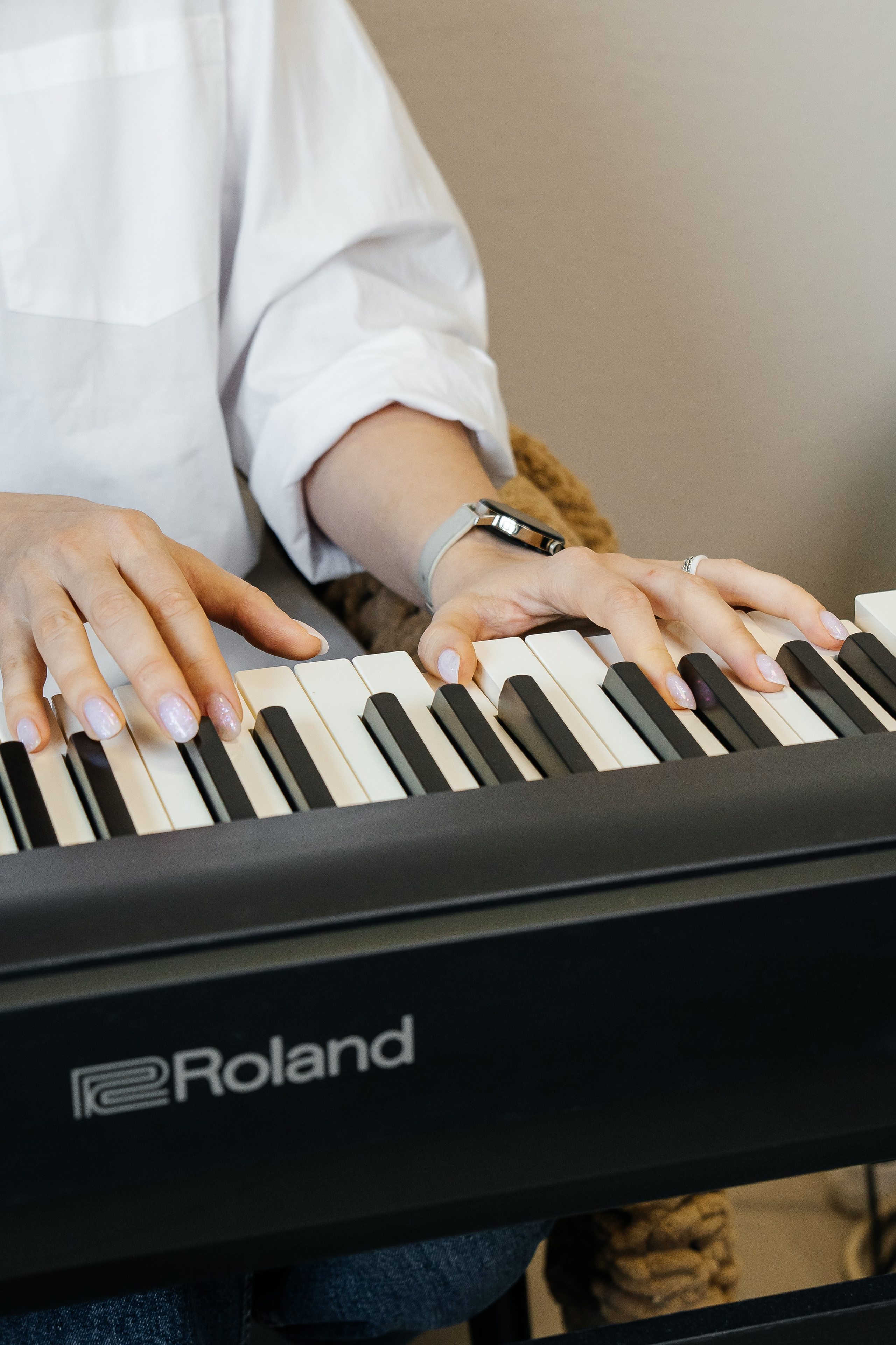 Конент фотографии для вокальной студии. Предметный фотограф в Горячем Ключе Вера Швец