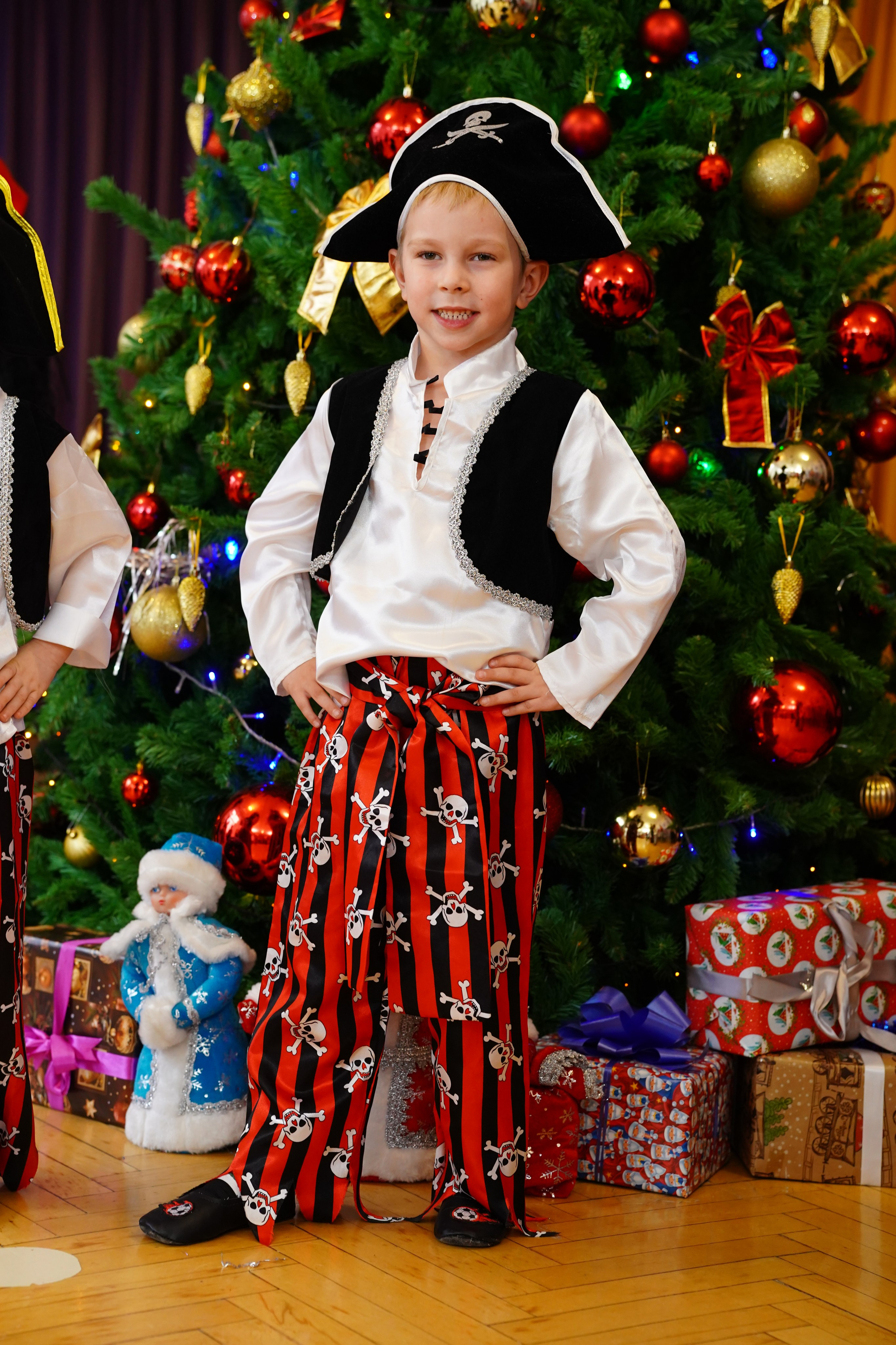 Репортажная съемка /Выпускной//. MEMENTO.Выпускные альбомы, школьные, юбилейные и другие книги. Ростов-на-Дону