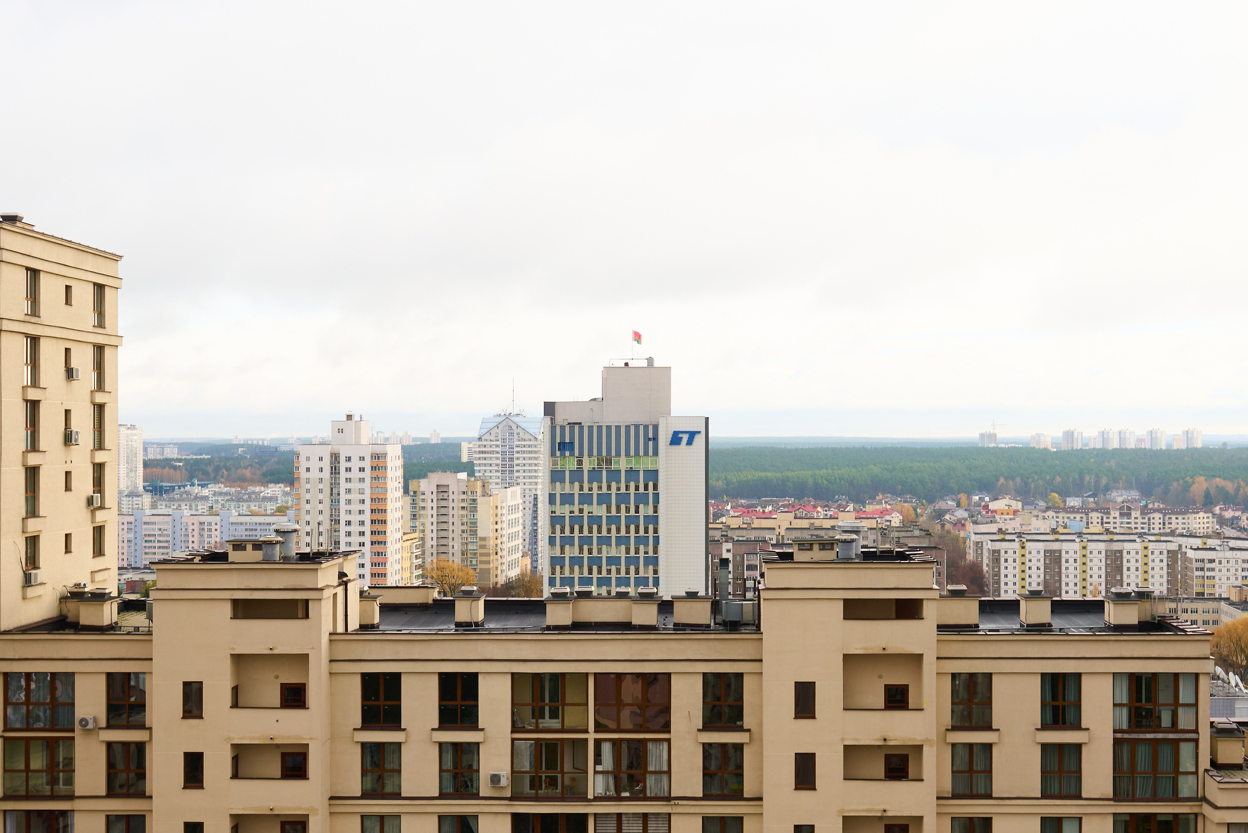 ЖК Парк Челюскинцев. Автомобильный и интерьерный фотограф в Минске Александр Тагаев