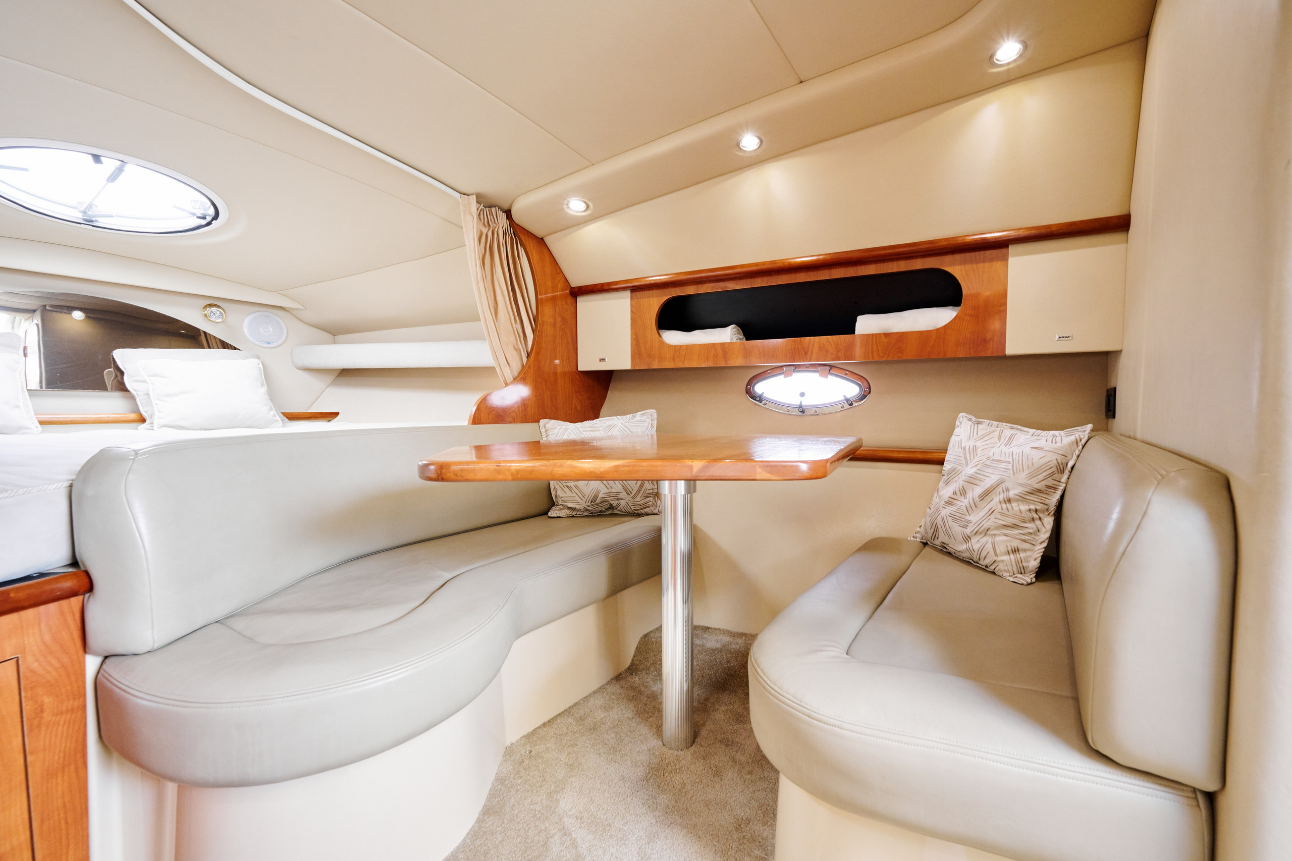 Яхта. Автомобильный и интерьерный фотограф в Минске Александр Тагаев