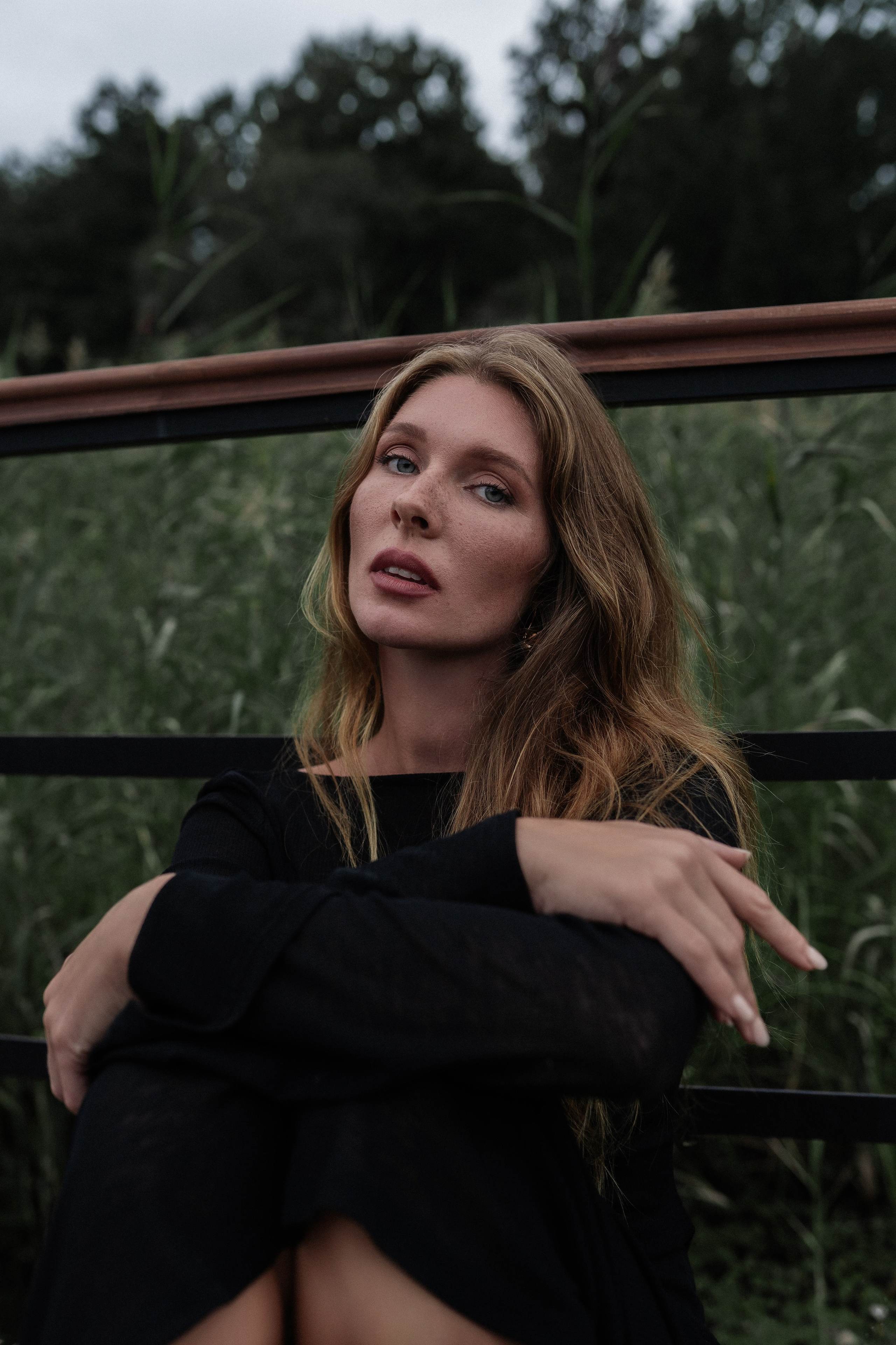 Портретная фотосессия в лесу | Фотограф СПб Дарья Мейкер. Дарья Мейкер • Фотограф в Санкт-Петербурге