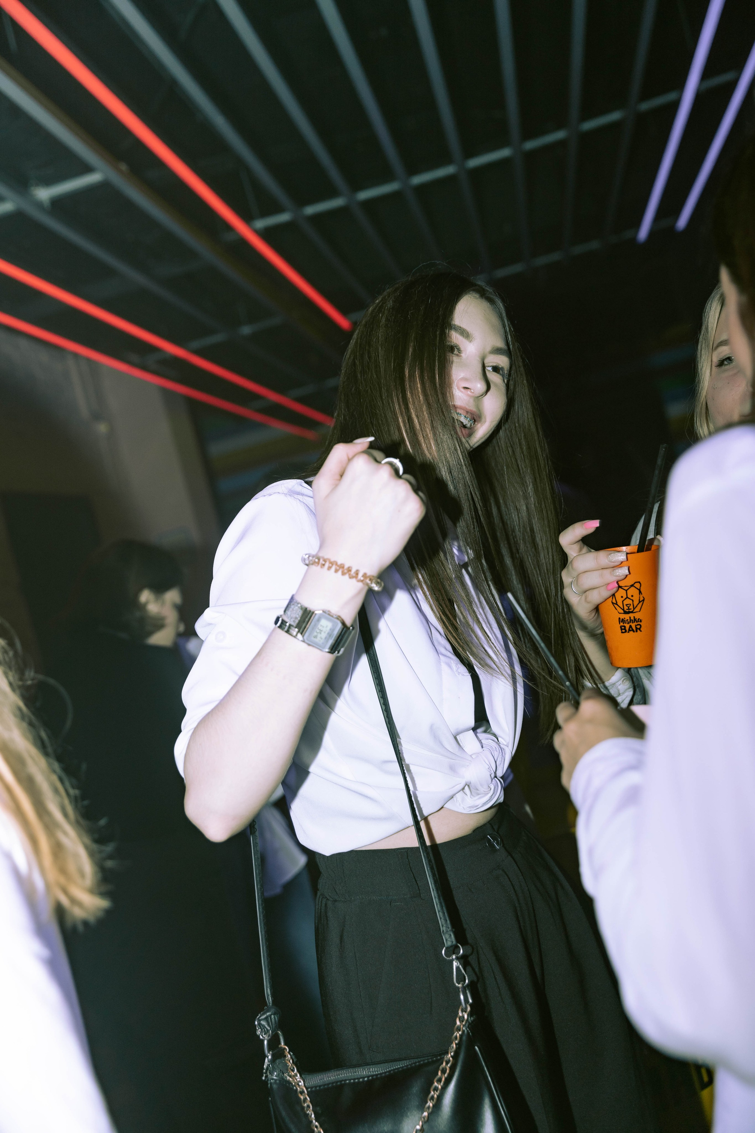 Mishka-bar 2. _Carpe diem_