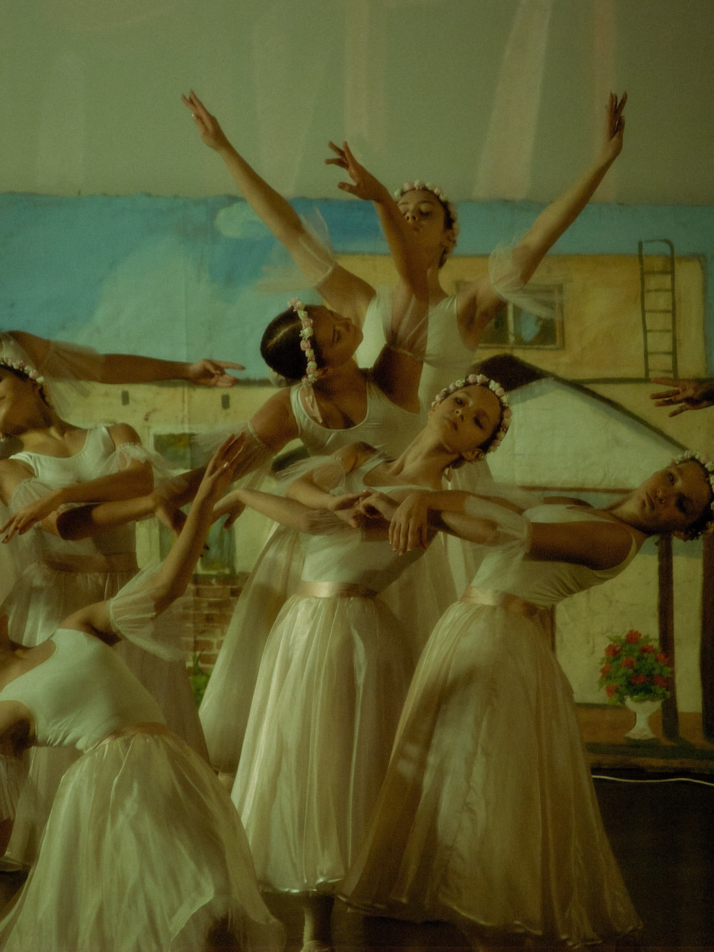 Silence between the notes. Фотограф Елизавета Маслова. Москва. Art, Fashion