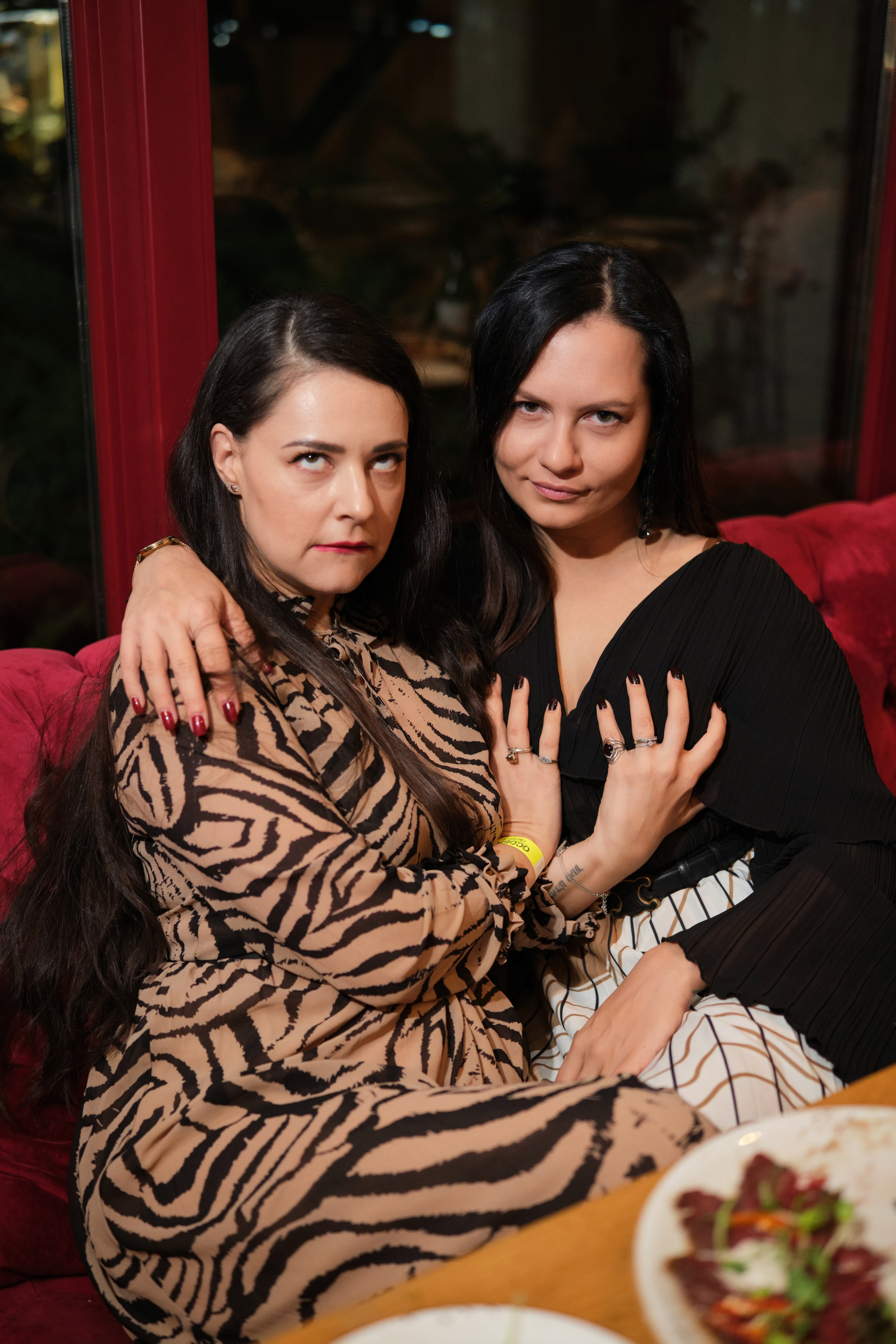 День рождения Наталии в гастропабе Особняк. Репортажный фотограф Дмитрий Литвинский. Минск, Беларусь, мир