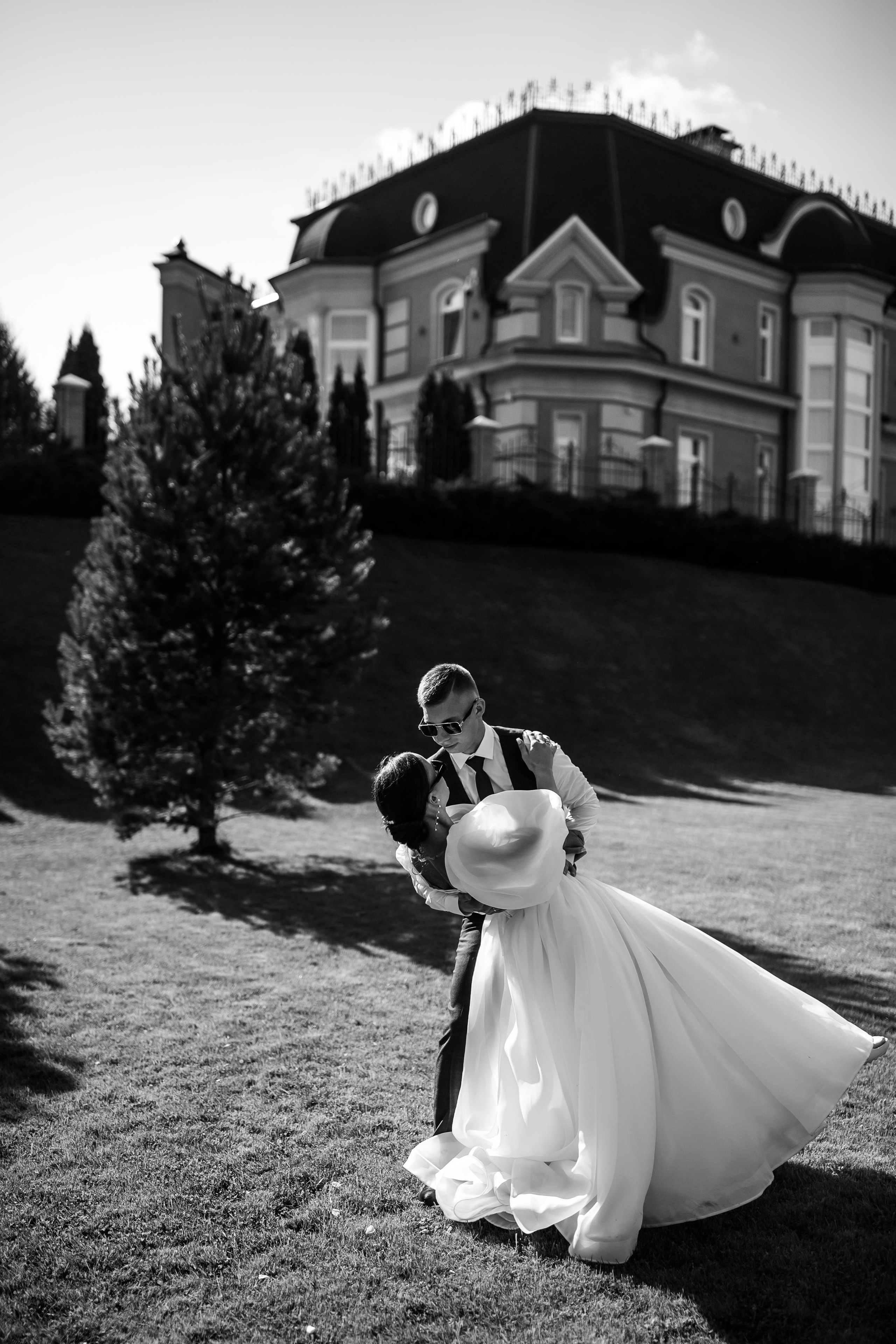 Мир ЧБ. Свадебный фотограф в Москве и Твери