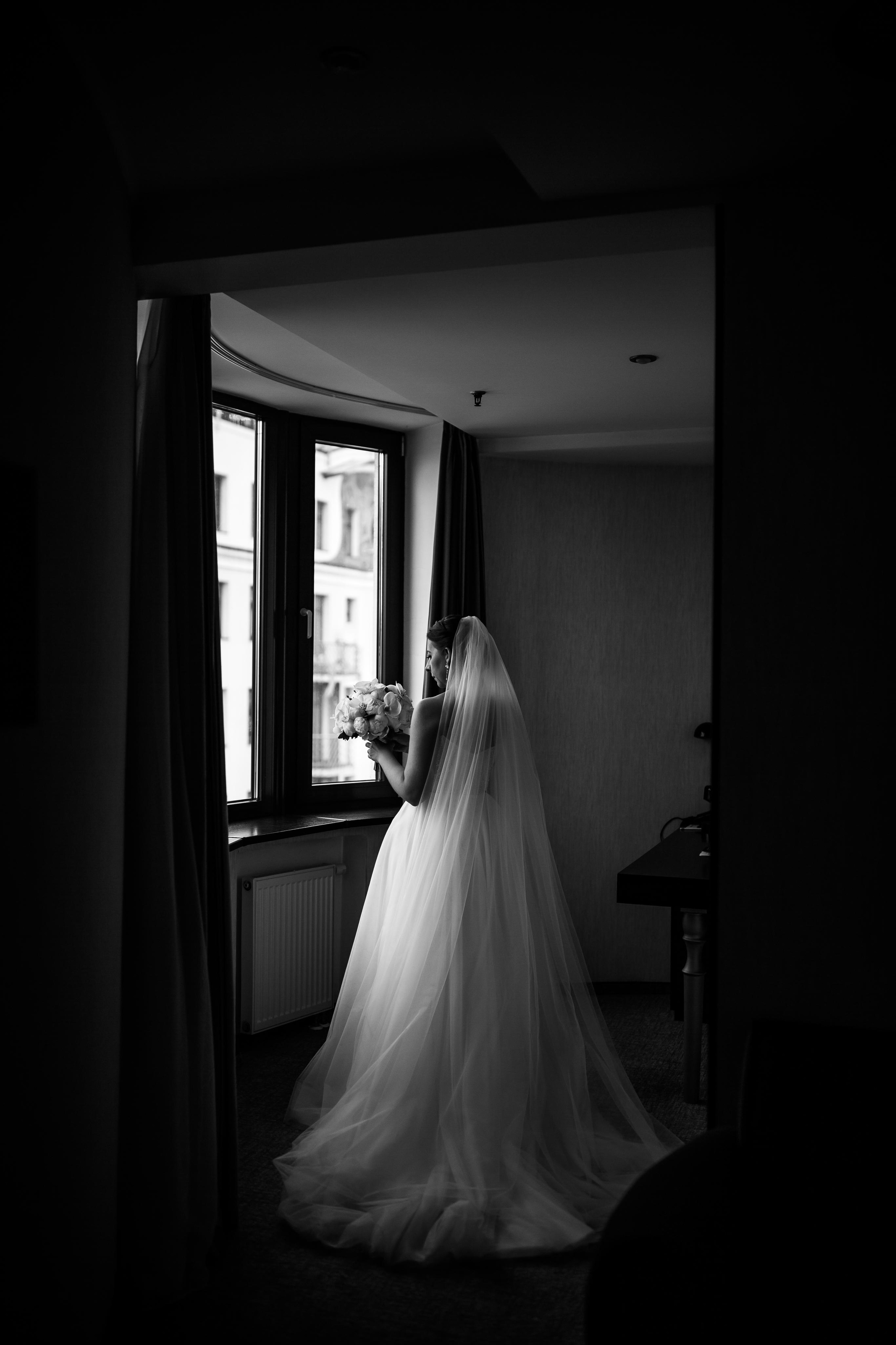 Мир ЧБ. Свадебный фотограф в Москве и Твери