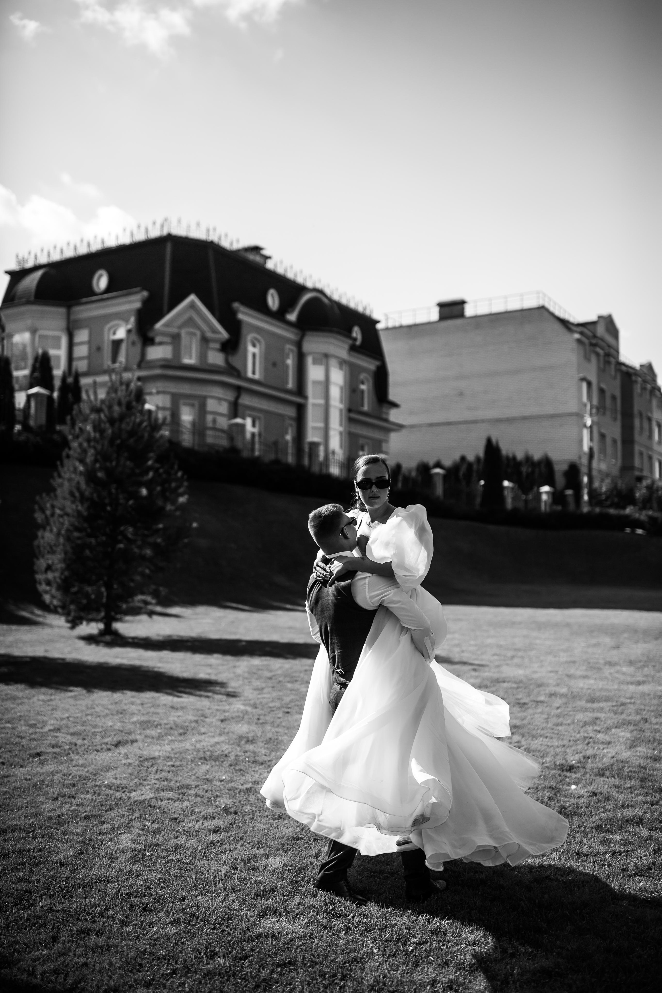 Мир ЧБ. Свадебный фотограф в Москве и Твери