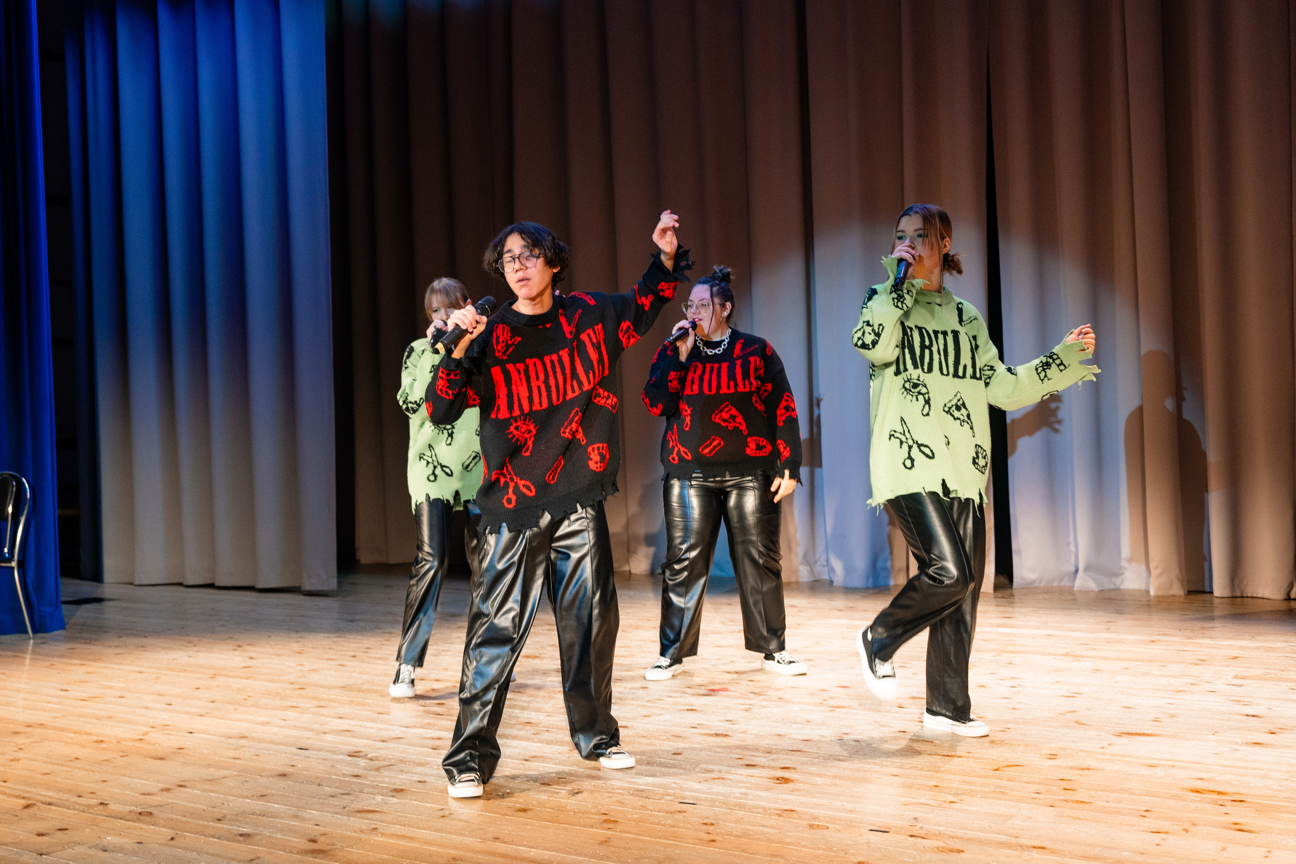 Концерт ДК Буривестник. Фотограф Никита Комаров