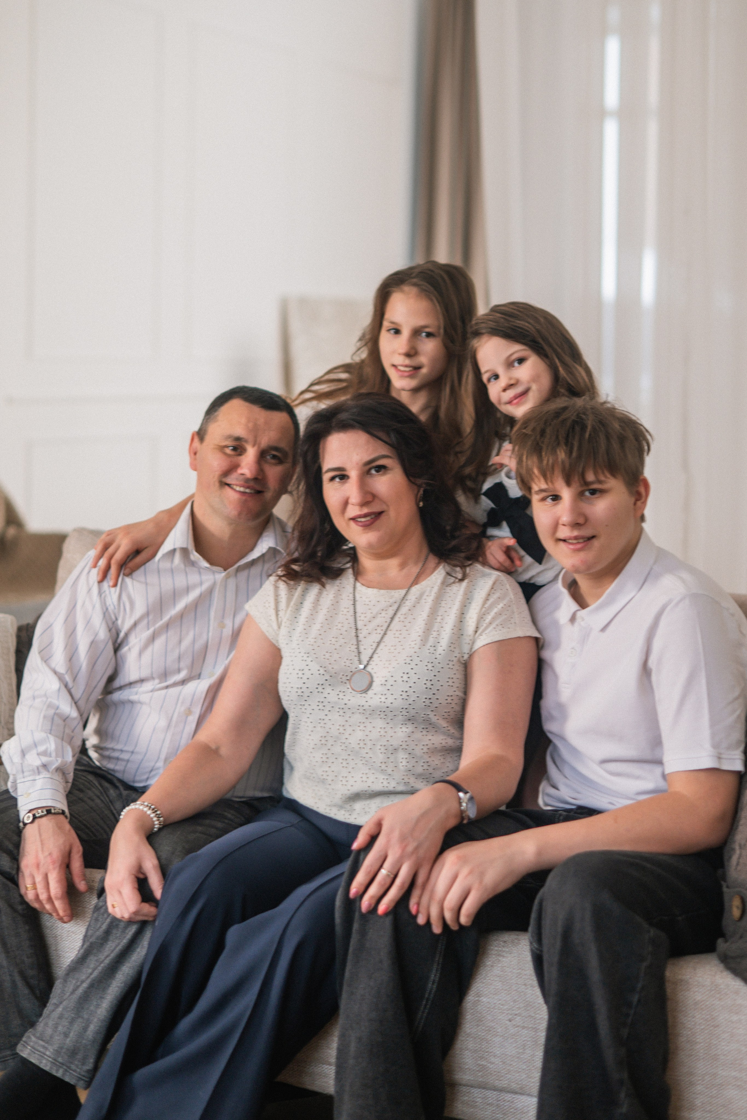 Семейная Фотосессия. Я Ольга Казанцева, фотографирую снимаю ваши киноистории и печатаю фото и цифровые портреты на холсте