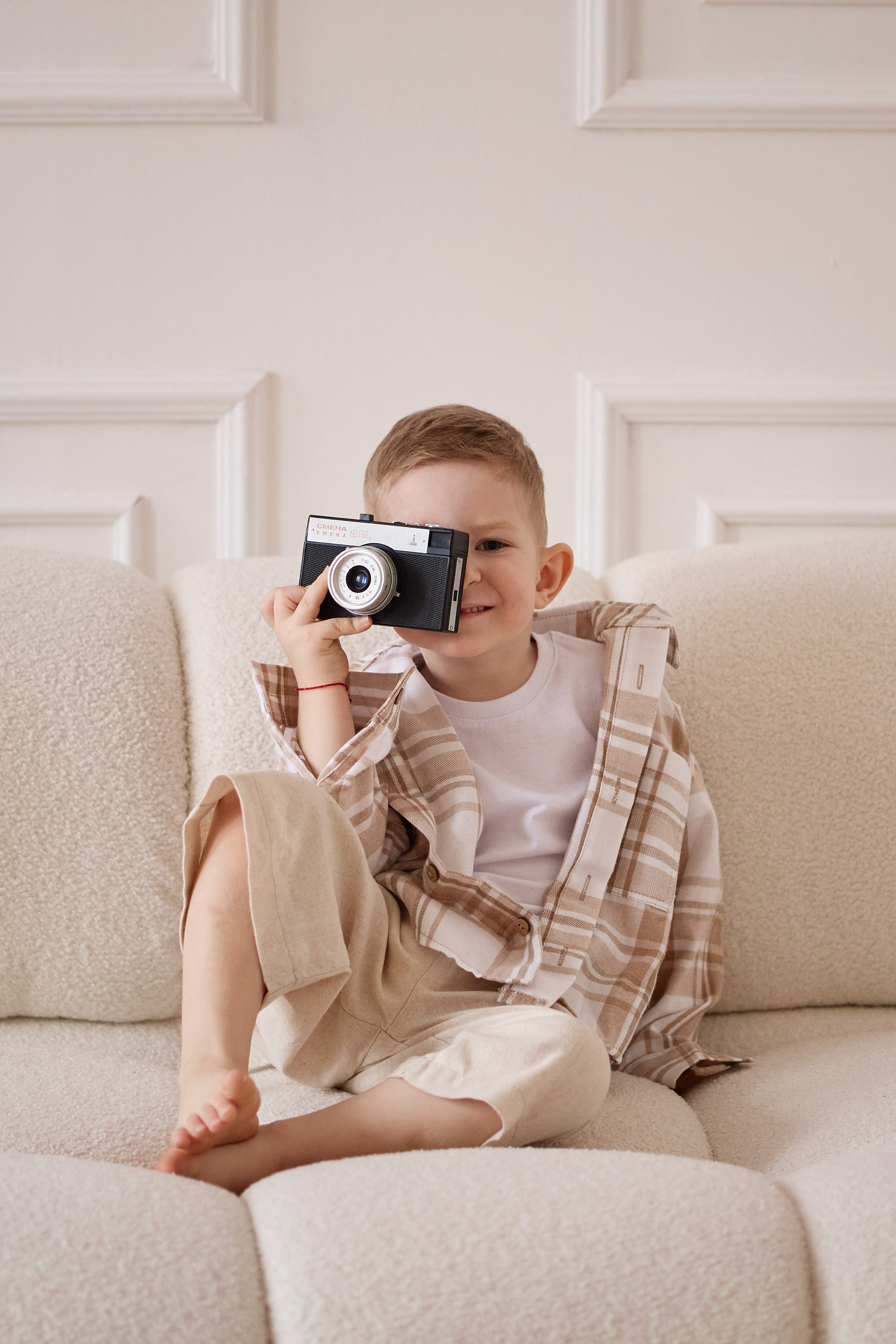 День рождения. Фотостудия Roomy в Краснодаре | Семейные и детские съёмки дней рождения от 1 до 5 лет, аренда зала фотостудии