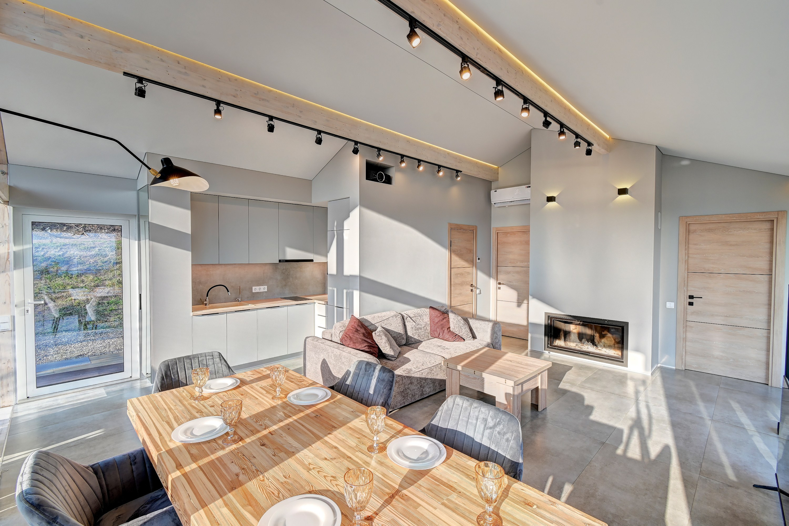 Дом в Лазаревском. Интерьерный фотограф в Сочи | Роман Сусленко