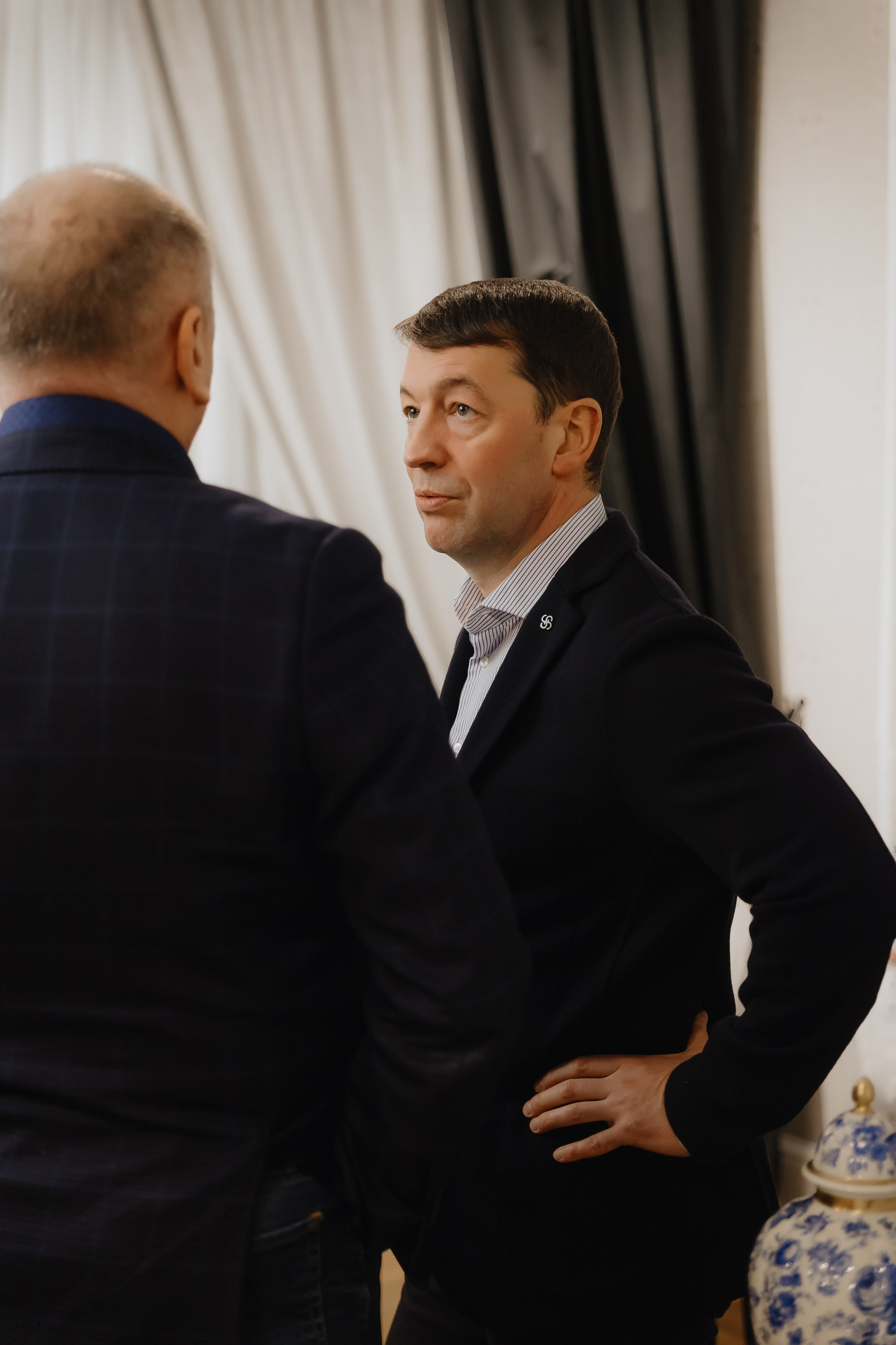 Открытие нового пространства интерьерного салона L. DECO в феврале 2025. L. Deco интерьерный салон. Краски/обои/лепной декор