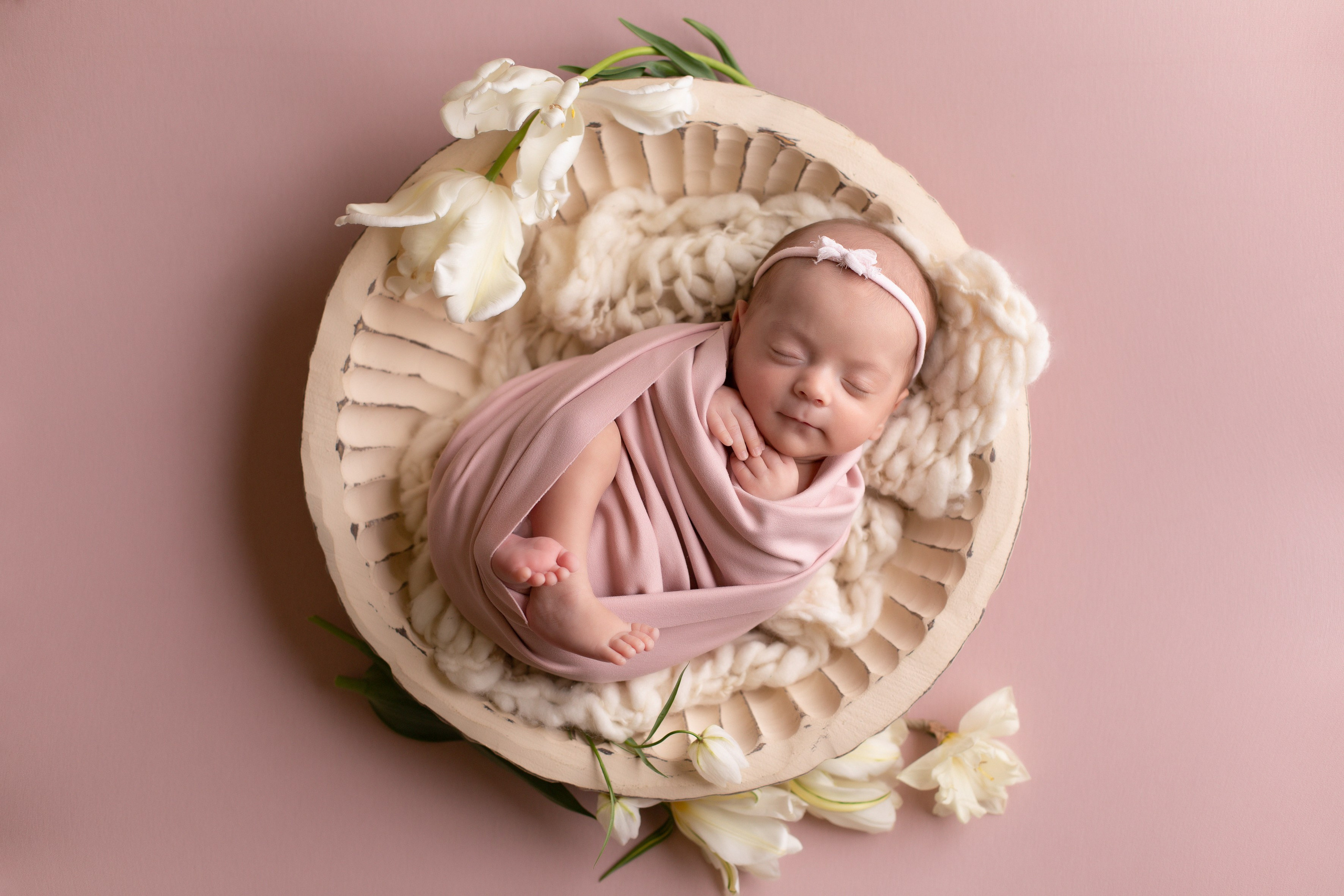 Новорожденные девочки. Фотограф новорожденных в Нижнем Новгороде Белякова Оксана