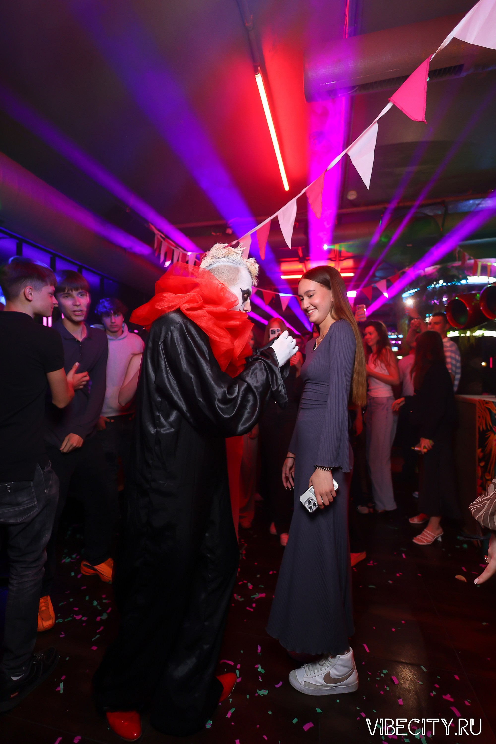 DOUBLE U. VIBECITY.RU Вайб Сити Ру Фоторепортажи Фотоотчеты Калининград