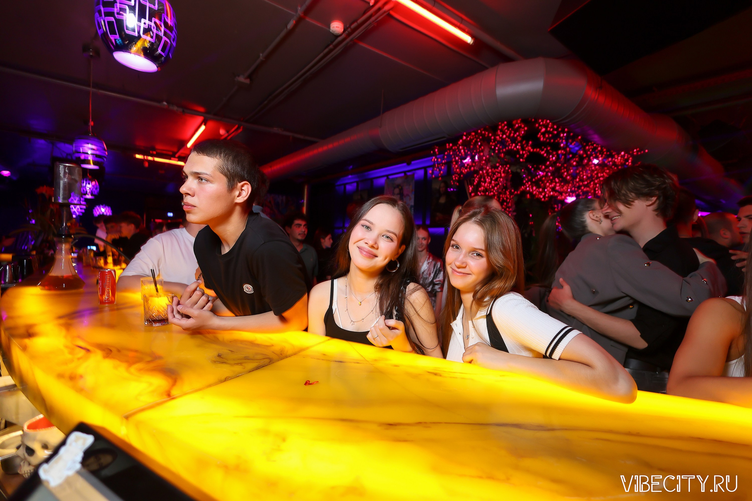 DOUBLE U. VIBECITY.RU Вайб Сити Ру Фоторепортажи Фотоотчеты Калининград