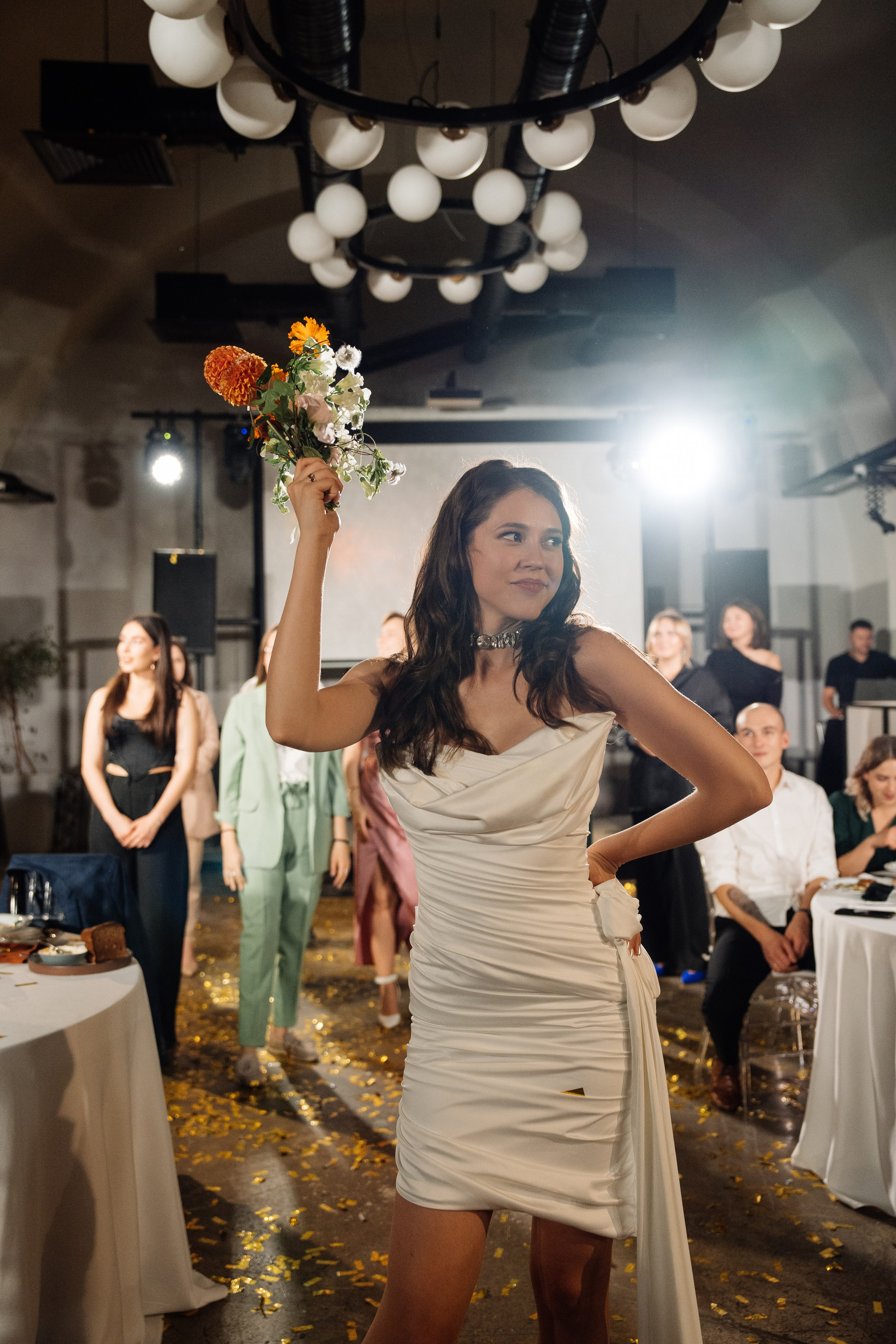 Оранжевая свадьба в гребешках. Свадебный фотограф организатор в Санкт-Петербурге Ассоль Опарина