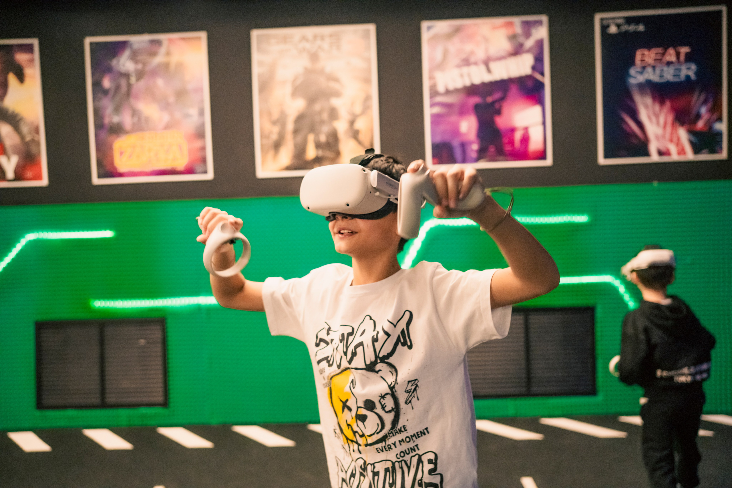 VR (November-December 2024). Felixtones