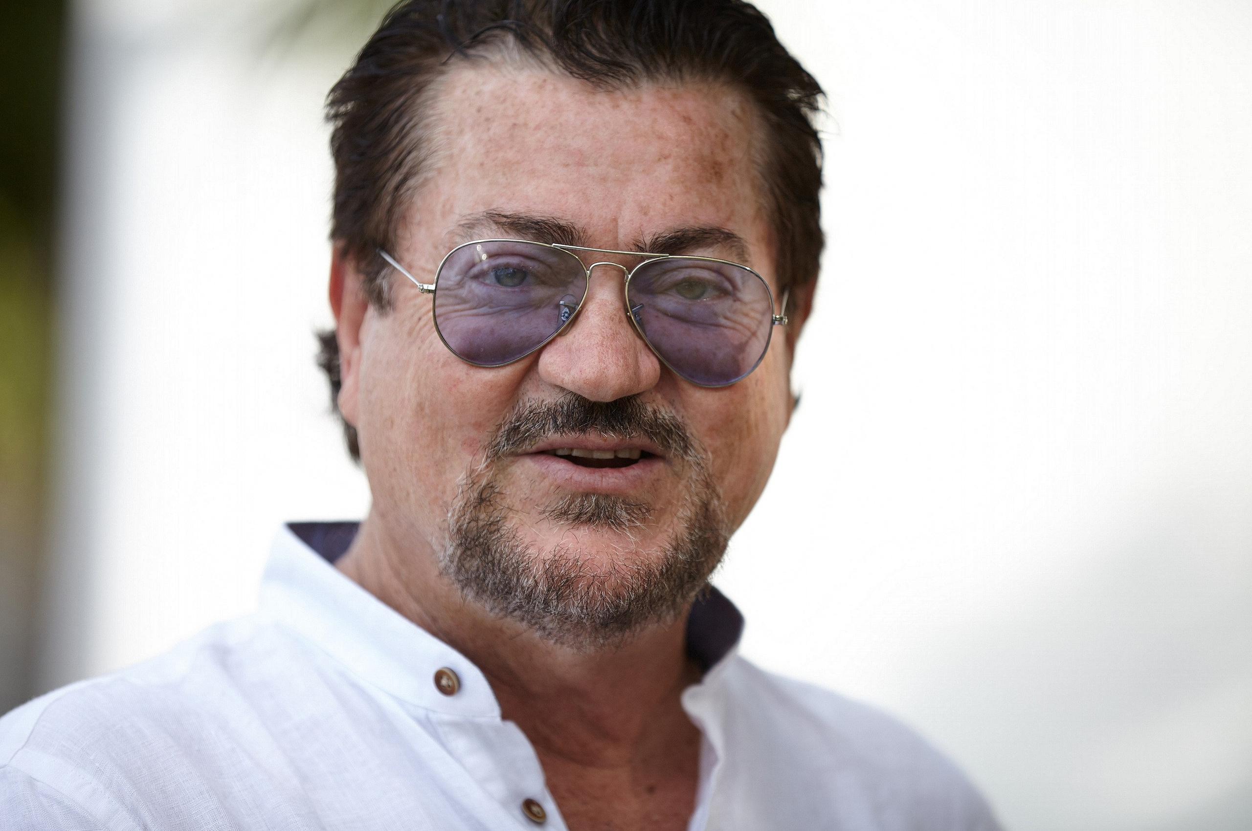 Ginnes Serran-Pagan. Художник. Скульптор. Поэт. Философ. Фотографирую масштабные события, людей и их истории по всему миру. Константин Трубников