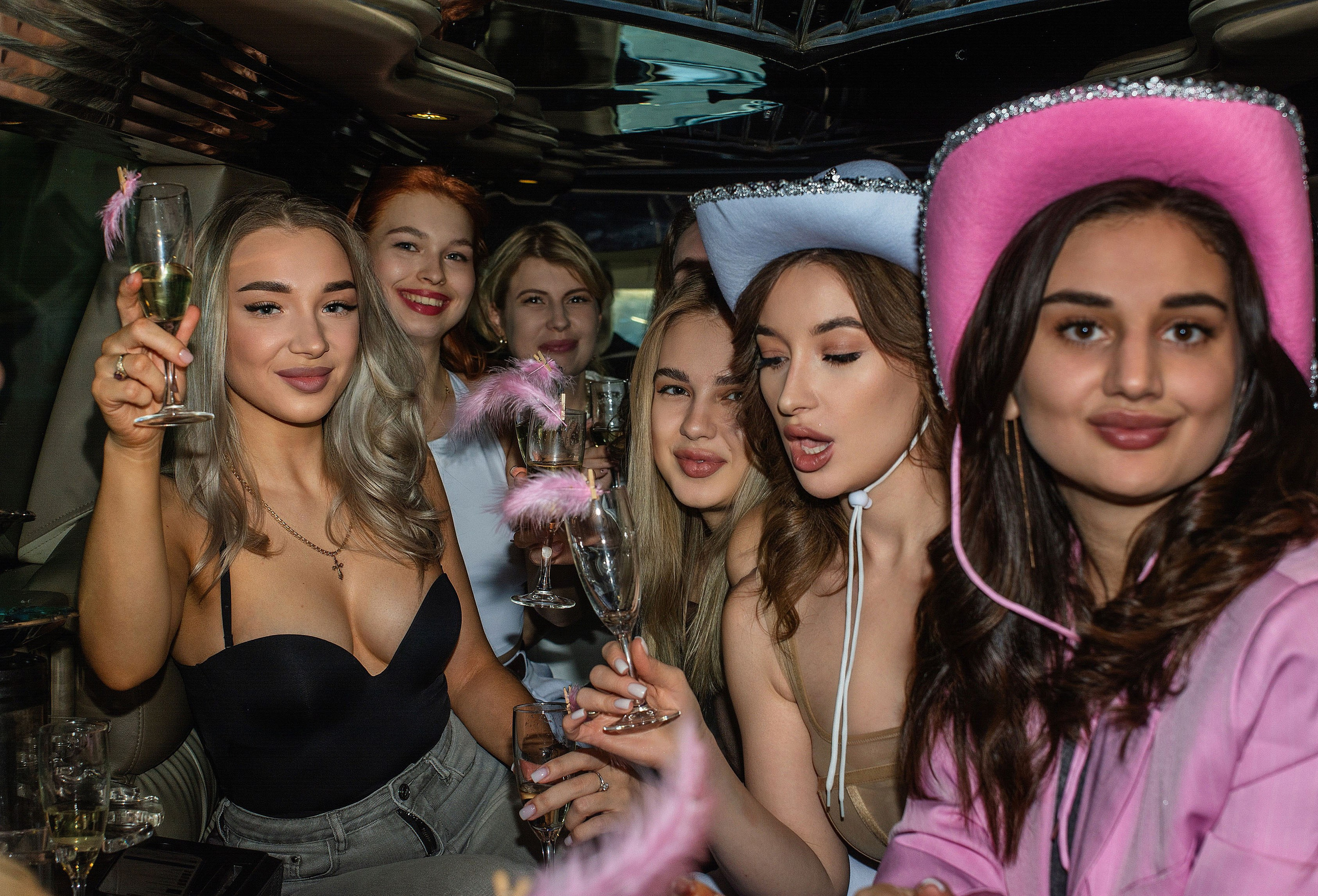 Девичник в лимузине. Фотограф в Москве Ангелина Ким