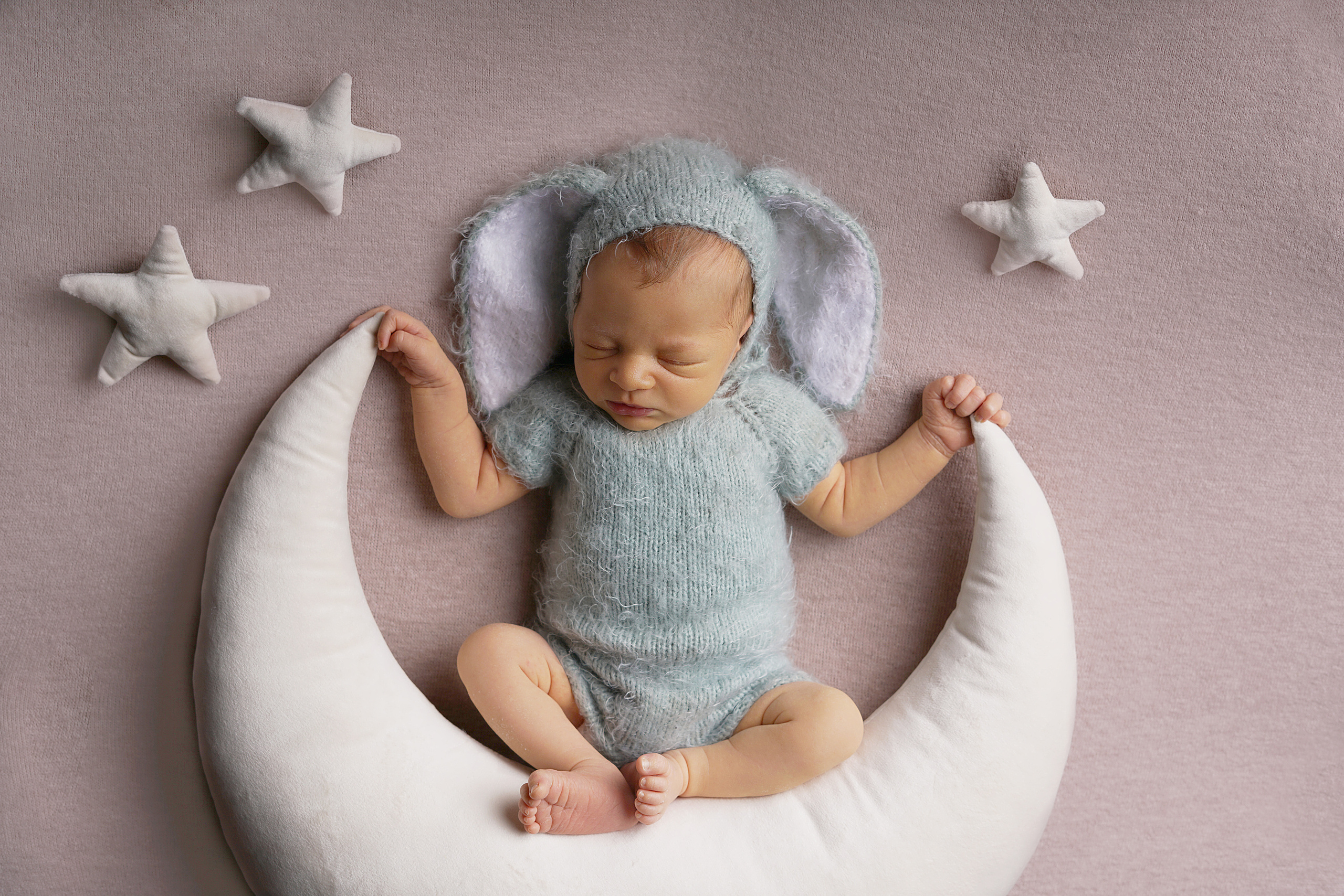 Иван. Фотограф новорожденных Тюмень