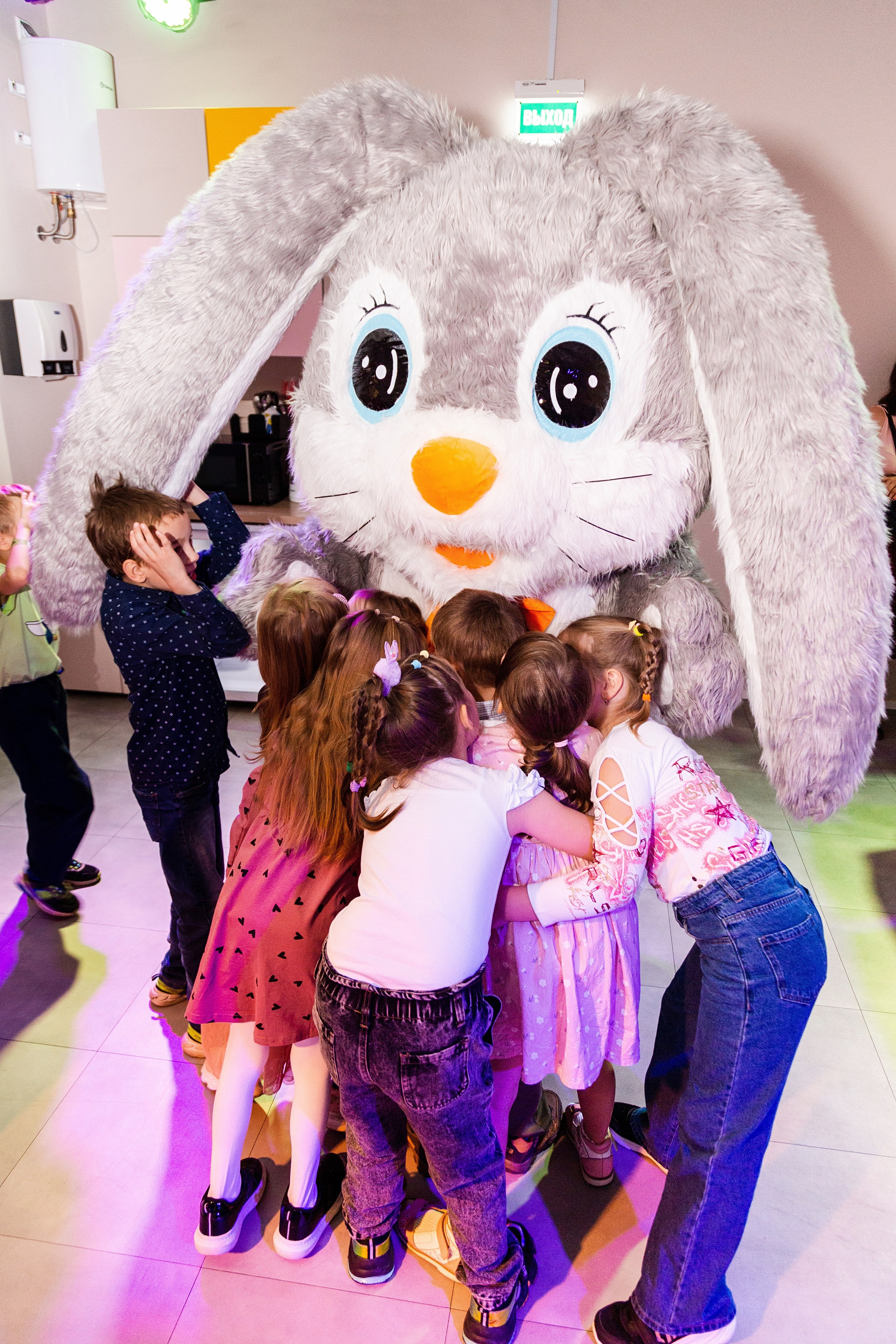 Лиде и Лизе 6 лет. Детский фотограф видеограф в Хабаровске Михаил Орлов