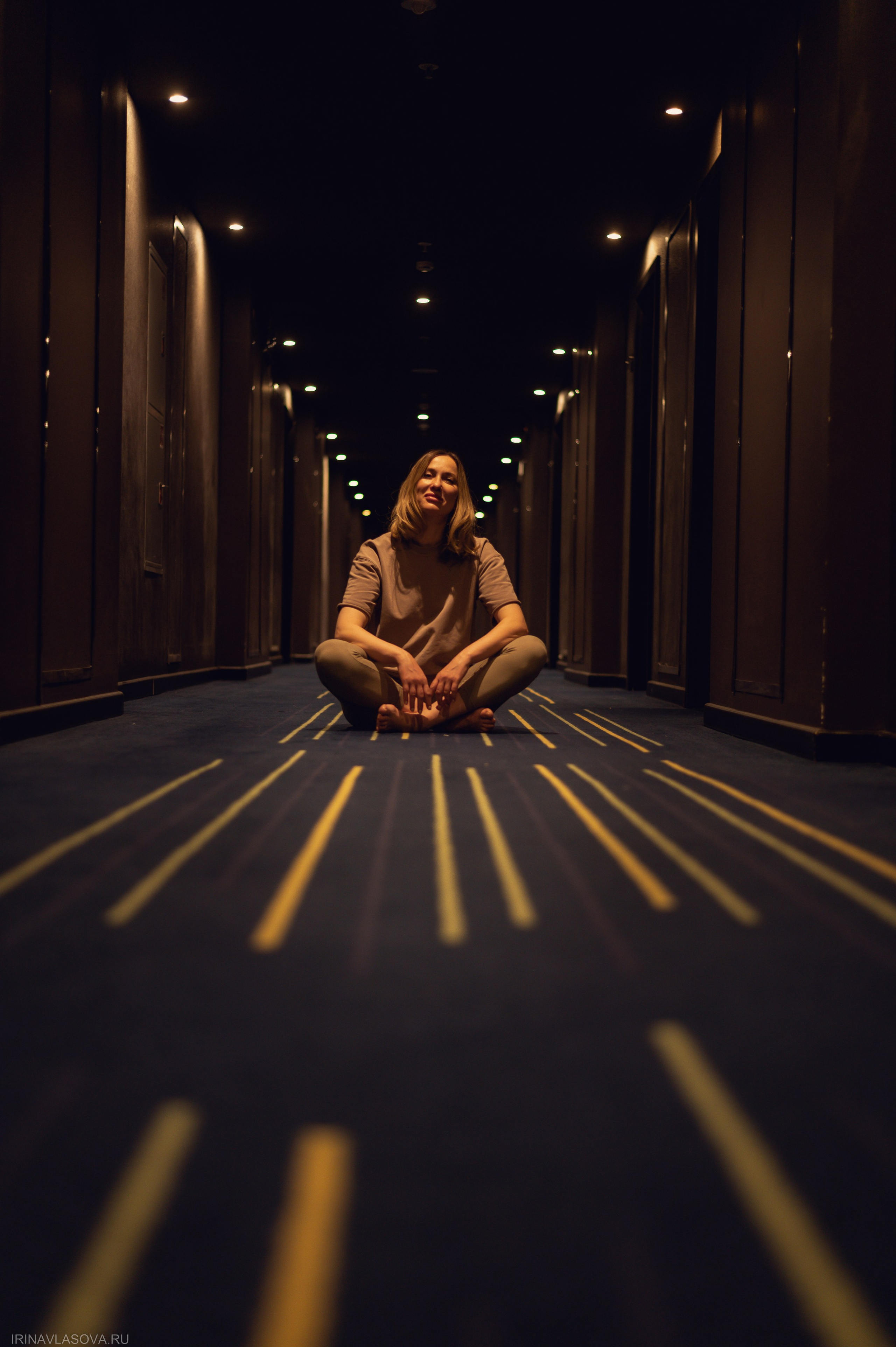 Шерше ля фам (женские портреты улица). Спортивный и портретный фотограф