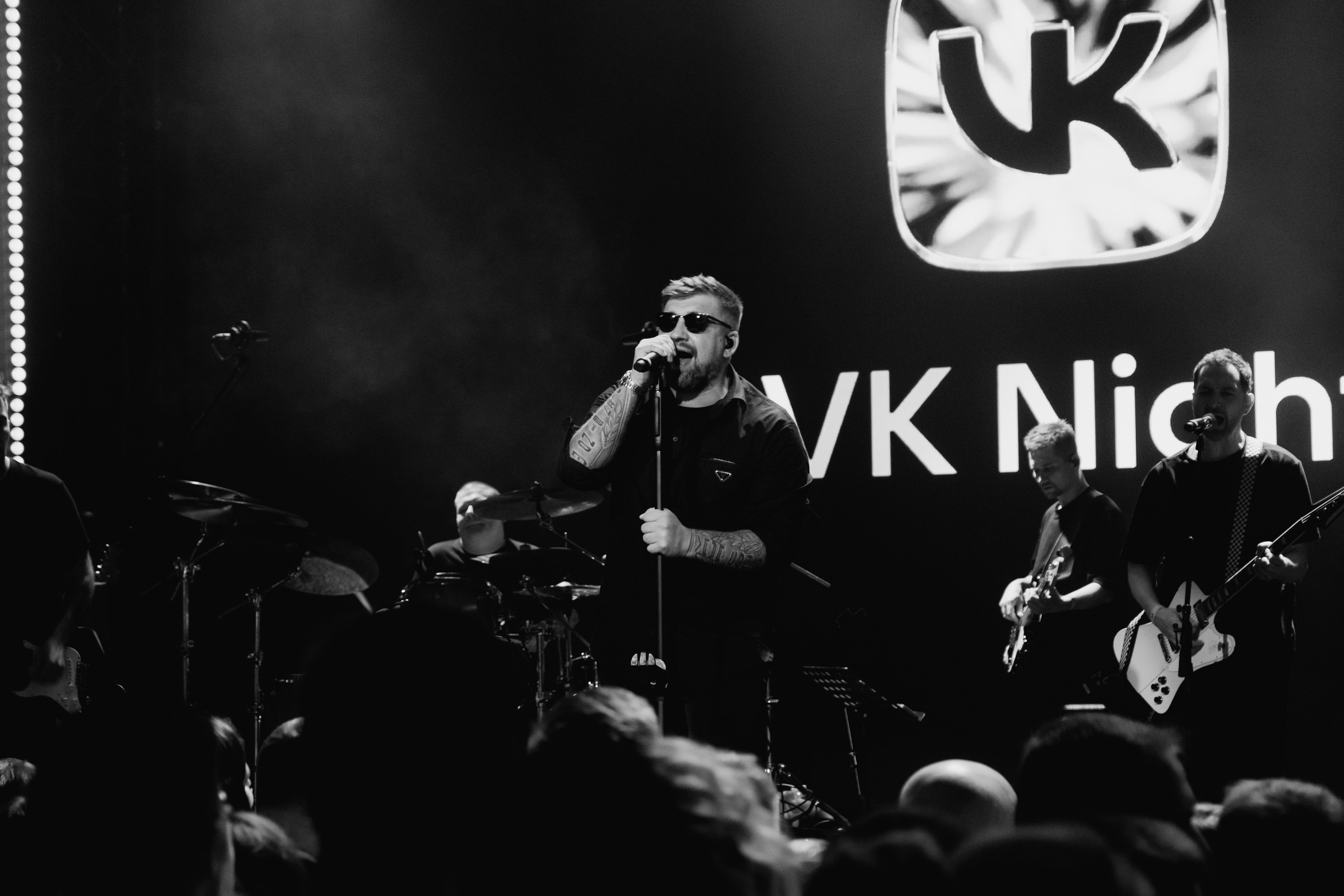 VK NIGHT SPb. Репортажный и портретный фотограф в Москве Илья Спиридонов