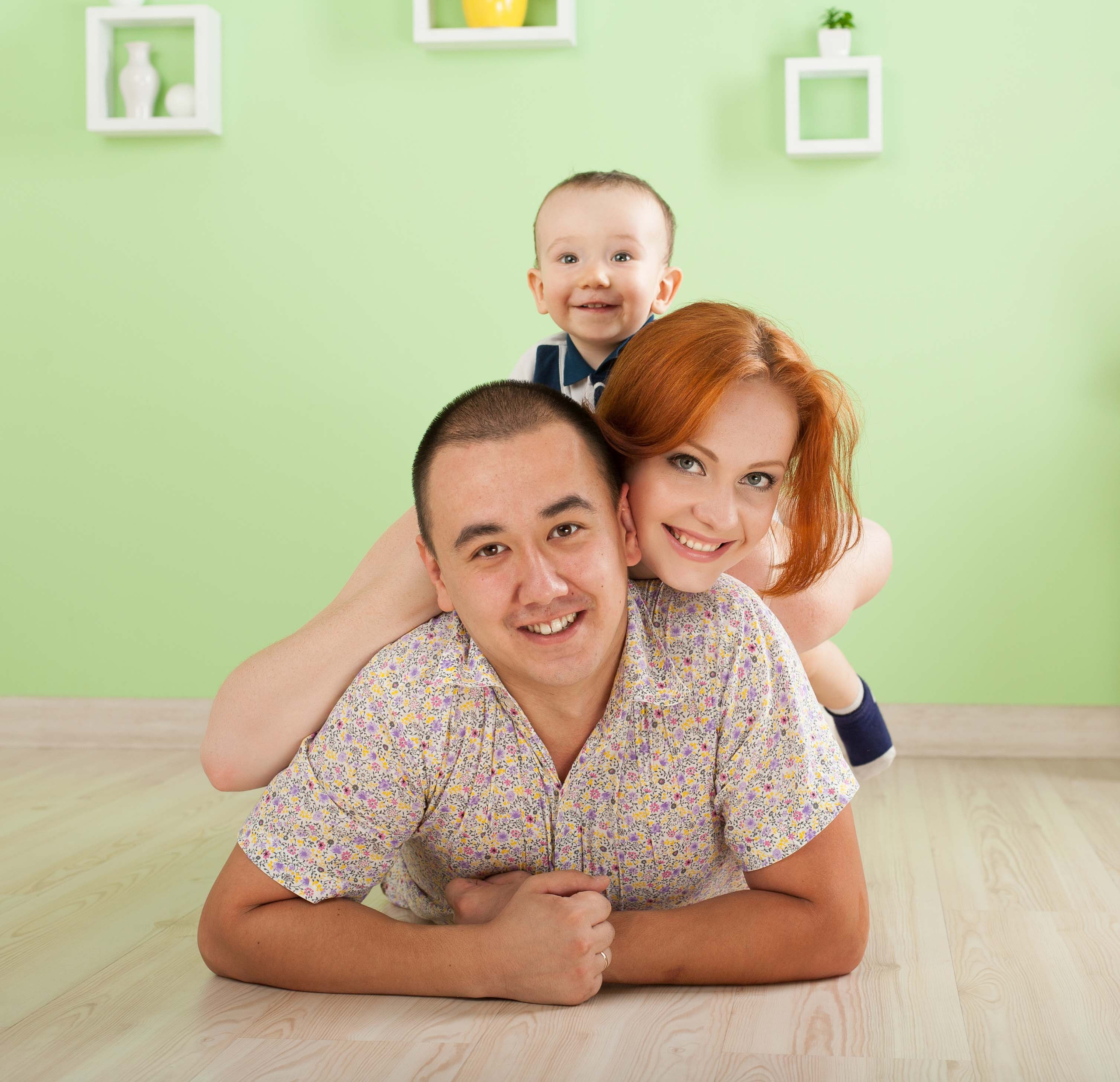 Фотосессия семейная. Фотостудия Алматы. Семейная и детская фотостудия Family studio.Фотограф Алматы