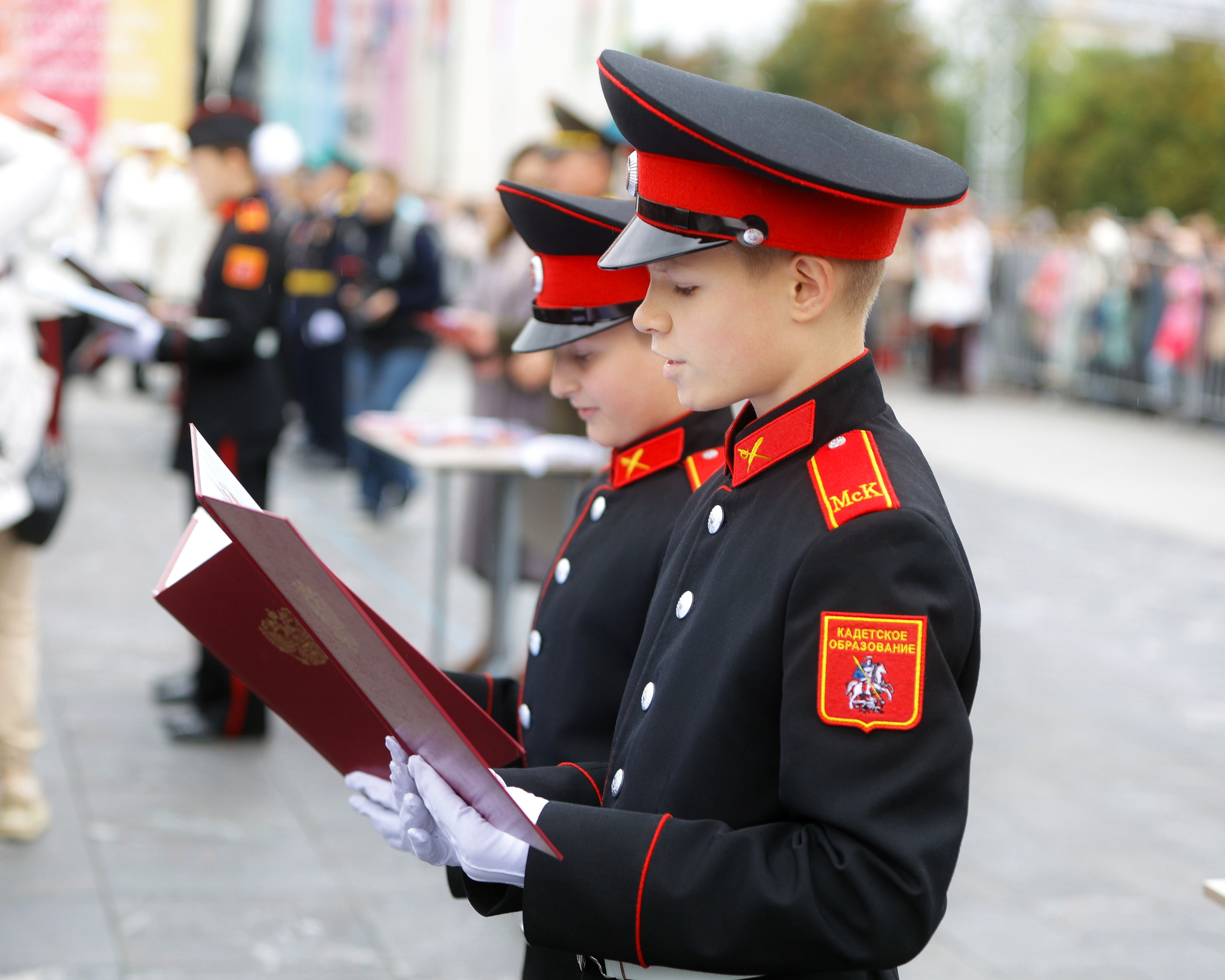 Посвящению в кадеты в Первом Московском кадетском корпусе, Дипломатической кадетской школы. Выпускные альбомы и школьный фотограф в Подольске, Троицке, Щербинке, Москве и Московской области