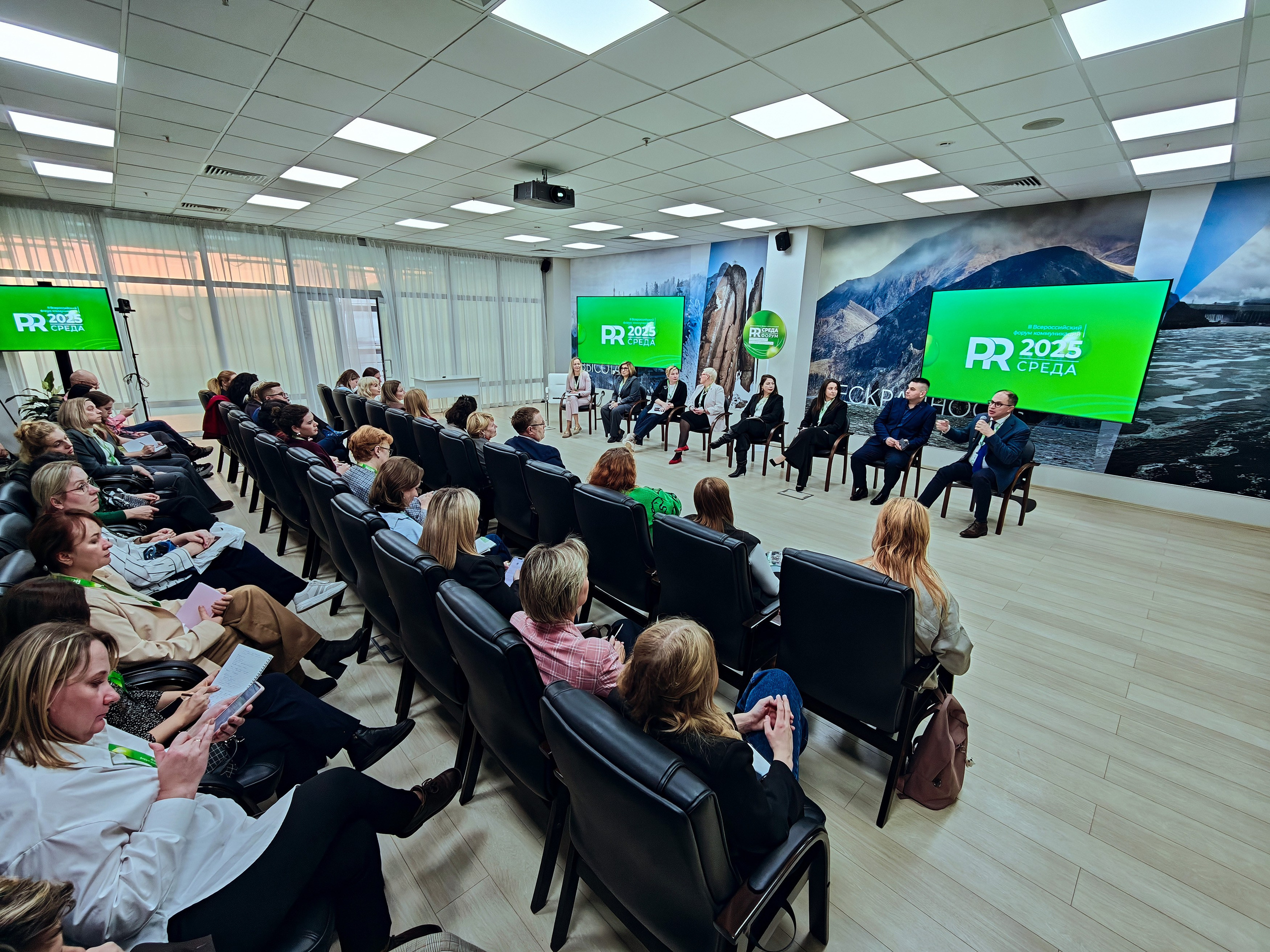 PR Среда в СФУ — СНЯТО НА СМАРТФОН (2 дня съёмок). Фотограф Яковлев Роман — Красноярск