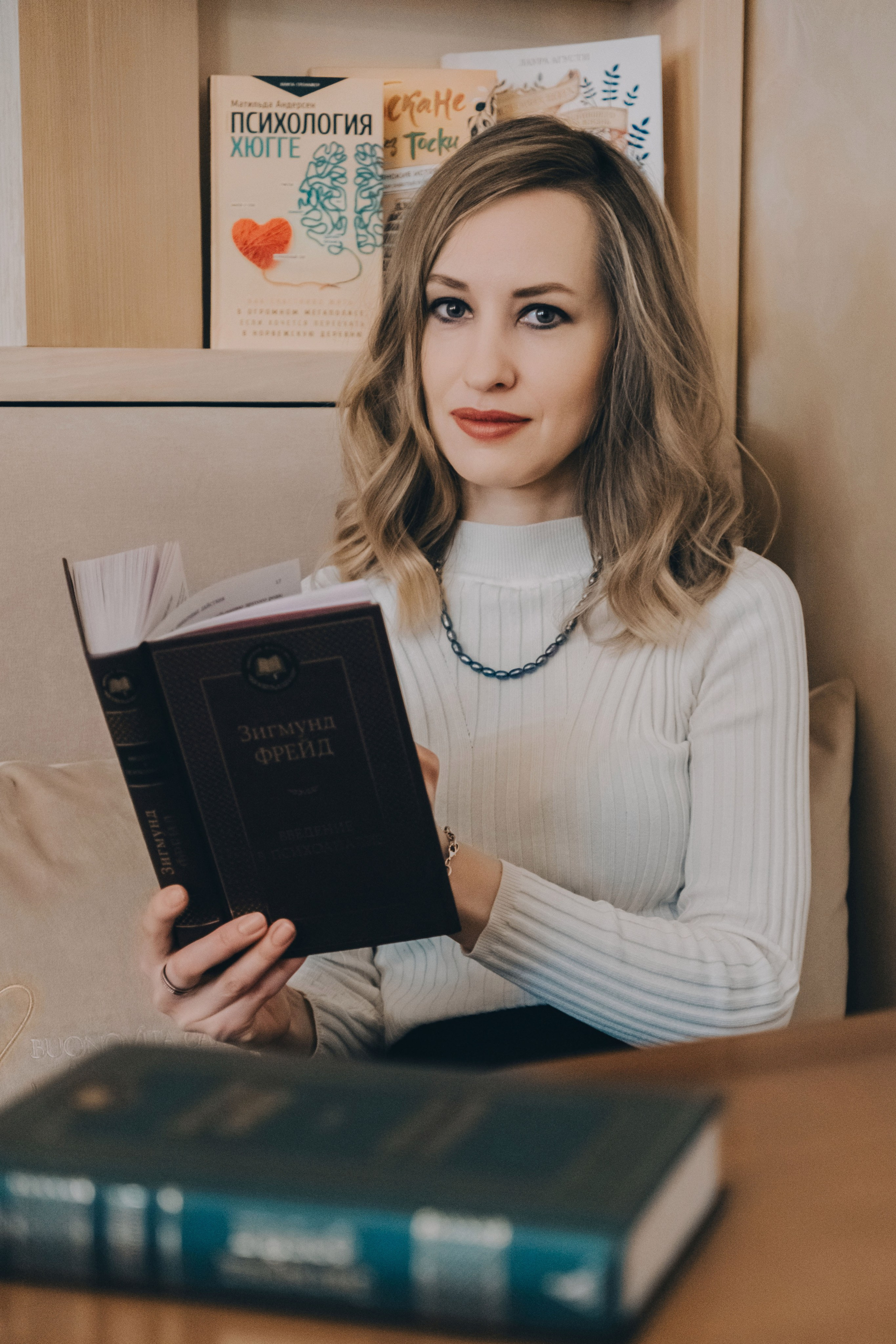 Контент съёмка для психолога. Фотограф в Иркутске Анна Мирошникова