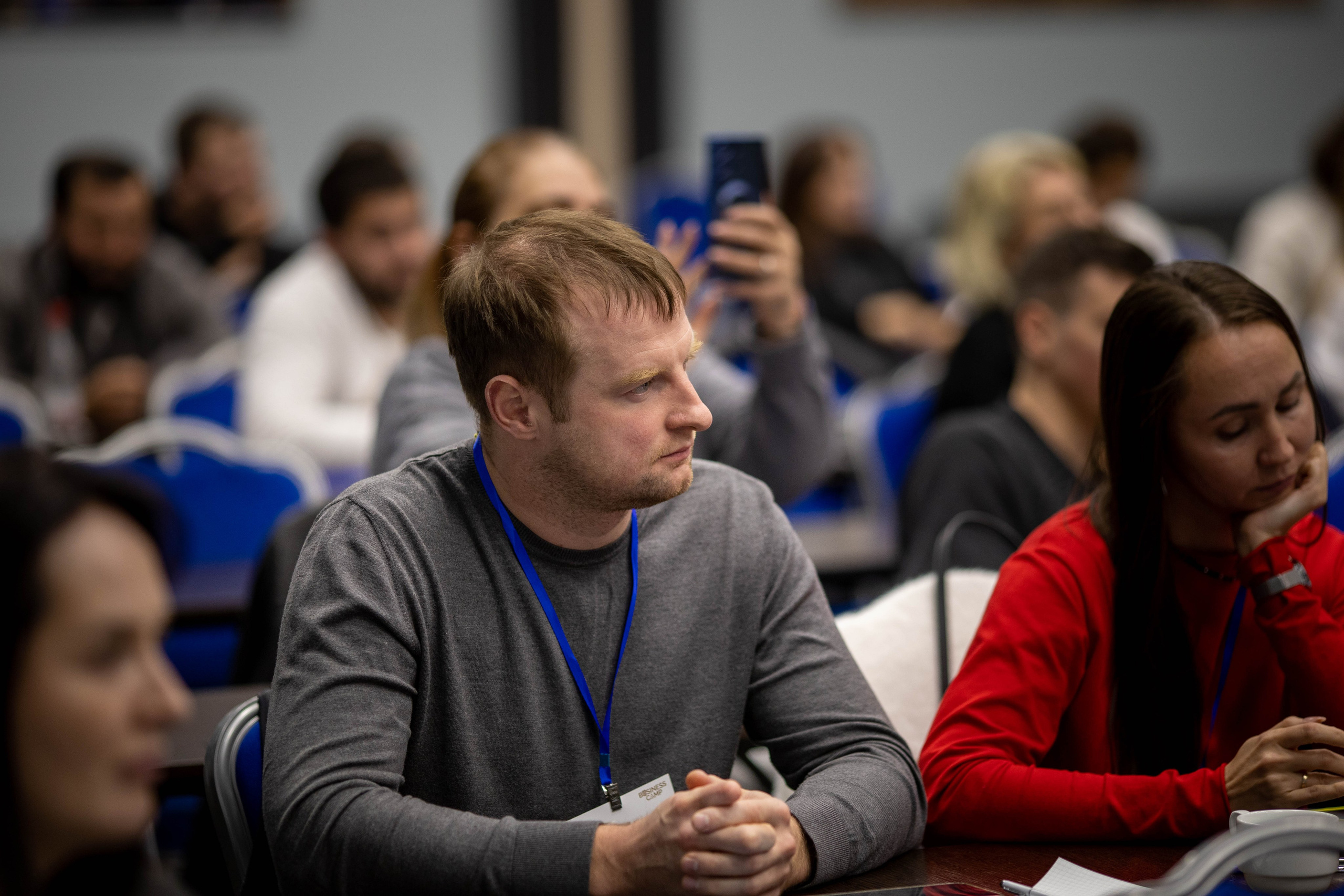 КОНФЕРЕНЦИЯ ПО ПОСУТОЧНОЙ АРЕНДЕ. Медиапродюсер, фотограф в Минеральных Водах —Виктор Холодов