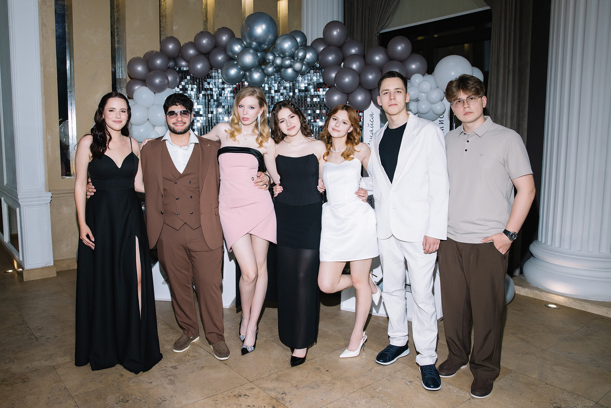 11 класс Гимназия 82. Фотограф и Видеограф в Краснодаре Юлия Солодченко