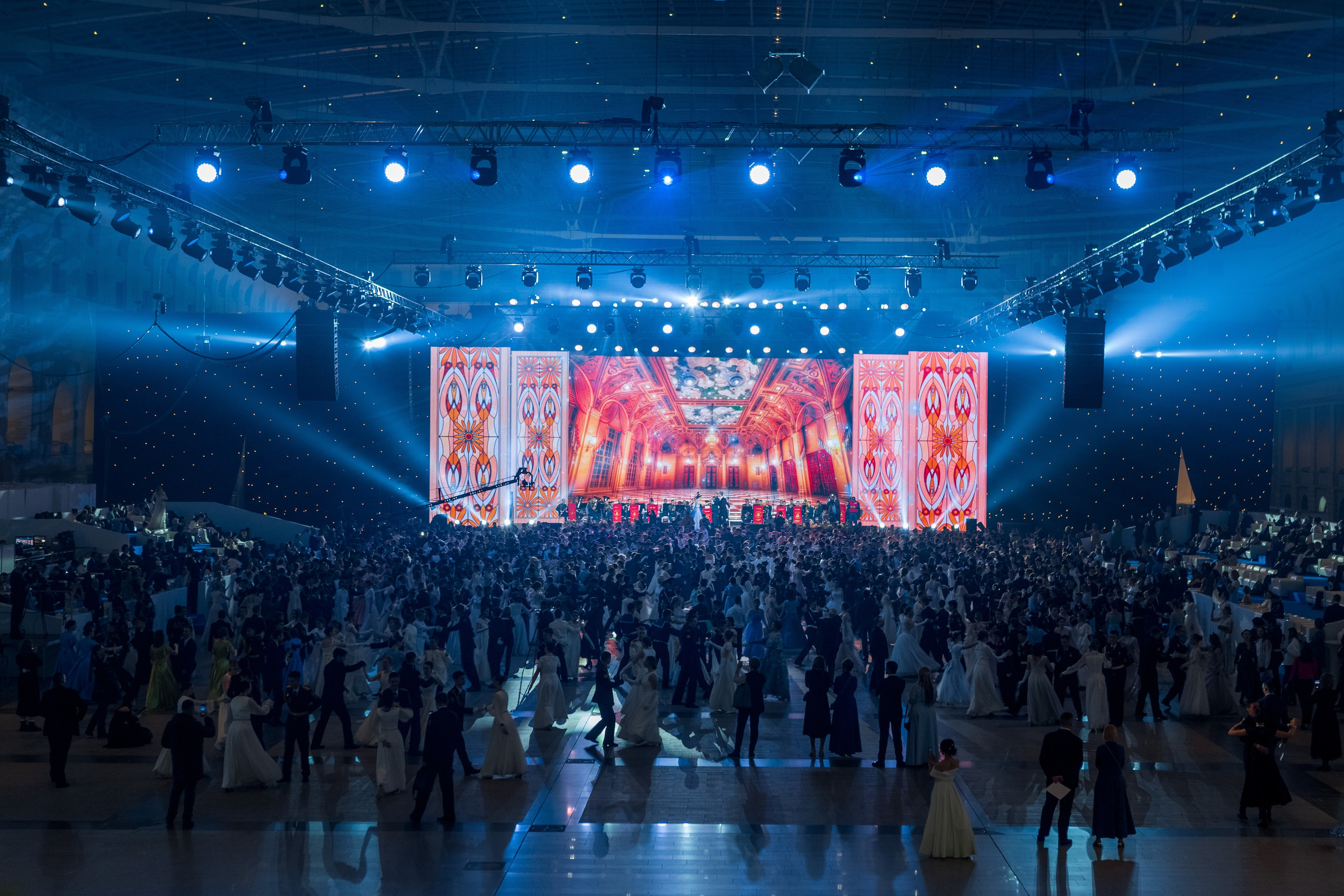 VIII «Международный Кремлёвский Благотворительный Кадетский Бал». Рекламный, предметный, репортажный, семейный фотограф и художник в Москве