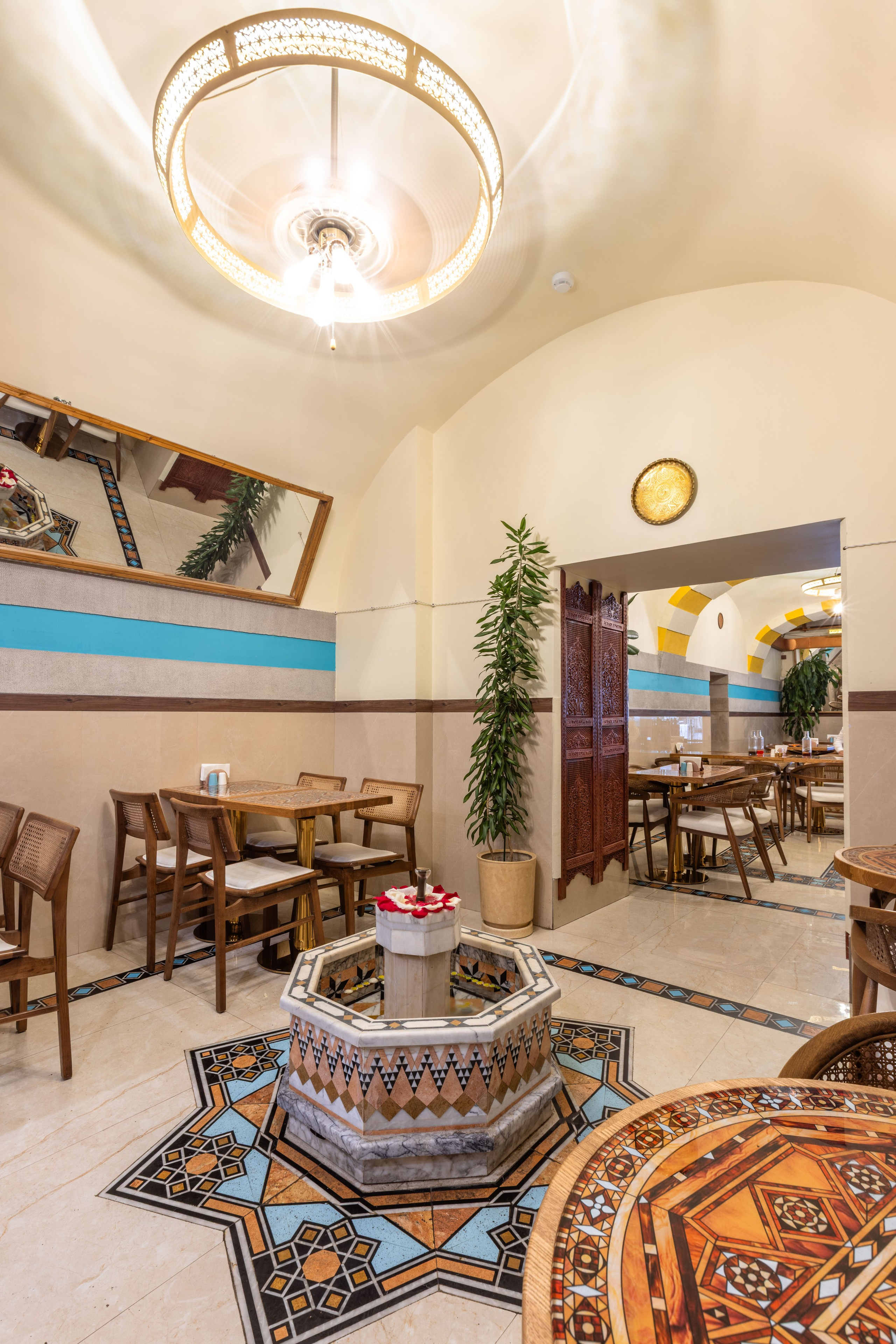 Фотосъёмка интерьера — Ресторана Ливанской Кухни «ADAM». Рекламный, предметный, репортажный, семейный фотограф и художник в Москве