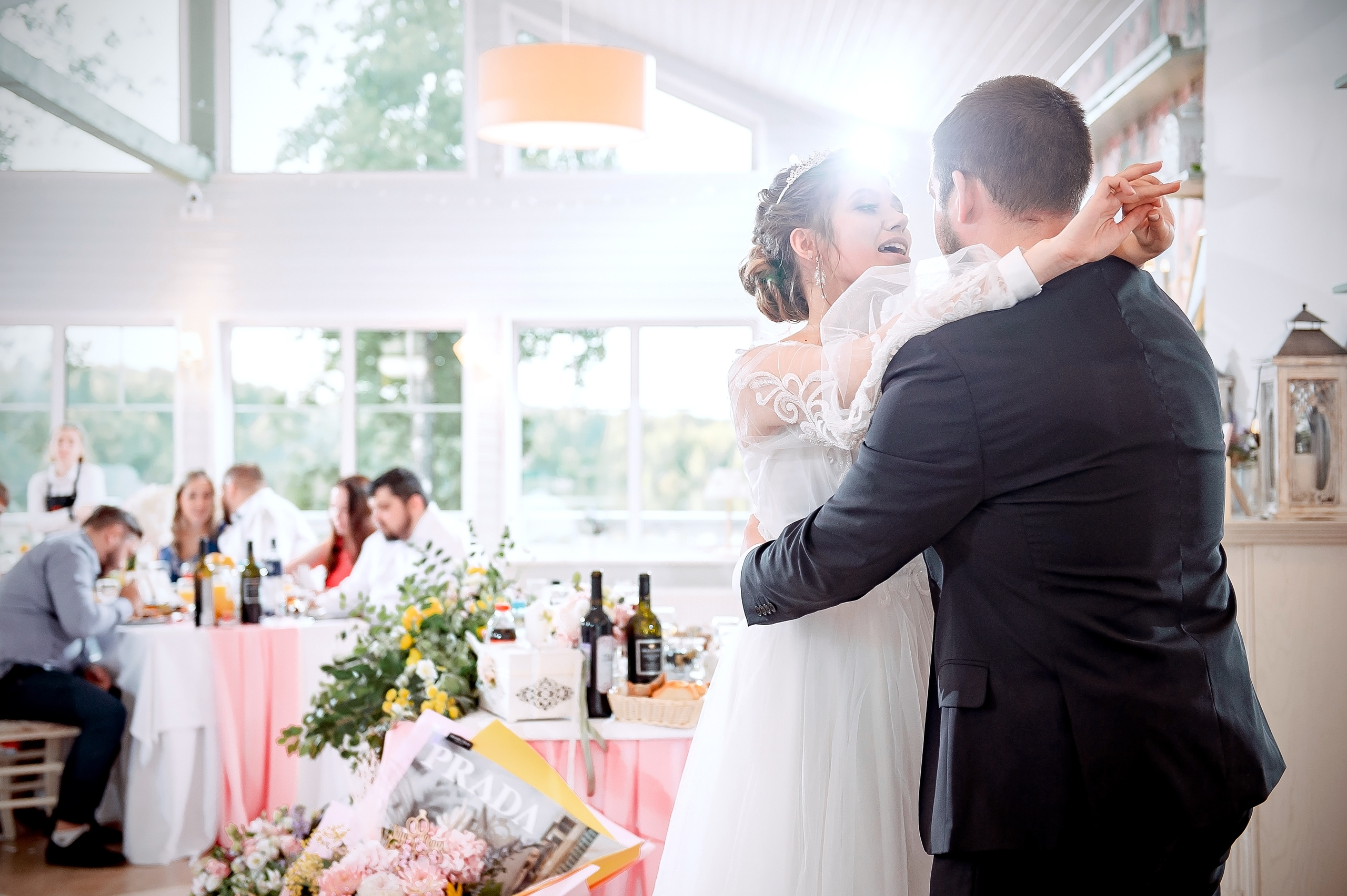 Катя и Дима, Загородный клуб «Медвежьи озёра». Свадебный и семейный фотограф Виктория Носачёва. Щелково, Москва и МО