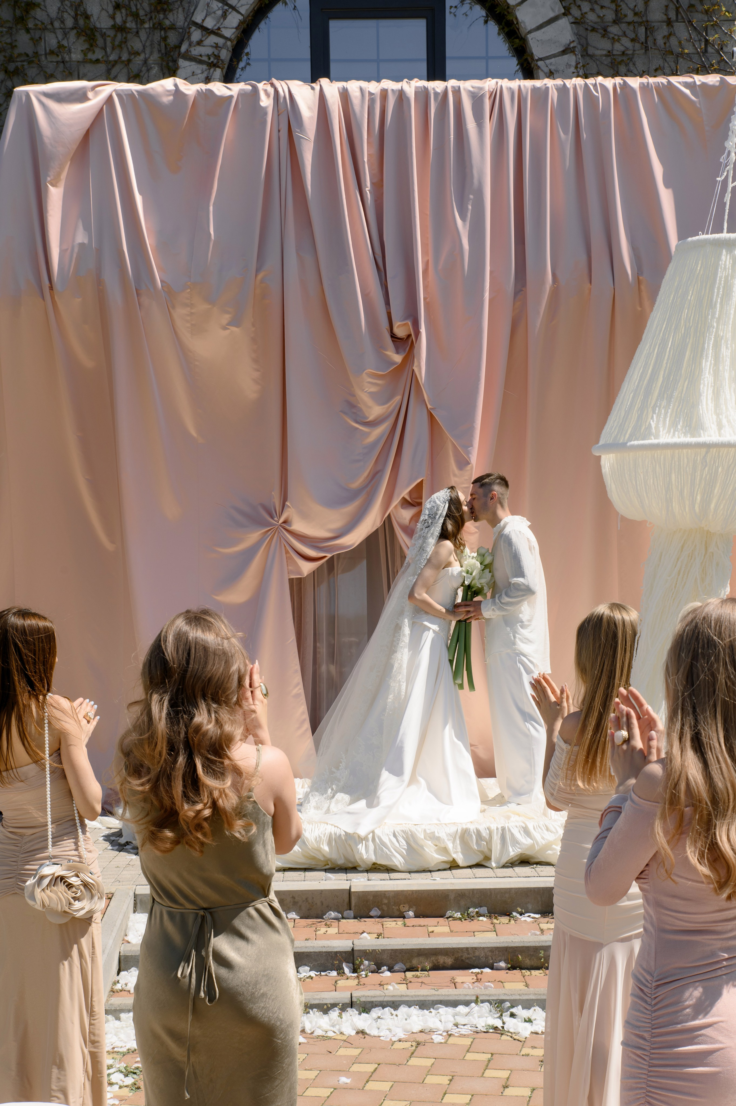 Выездная регистрация. Свадебный и семейный фотограф в Краснодарском крае