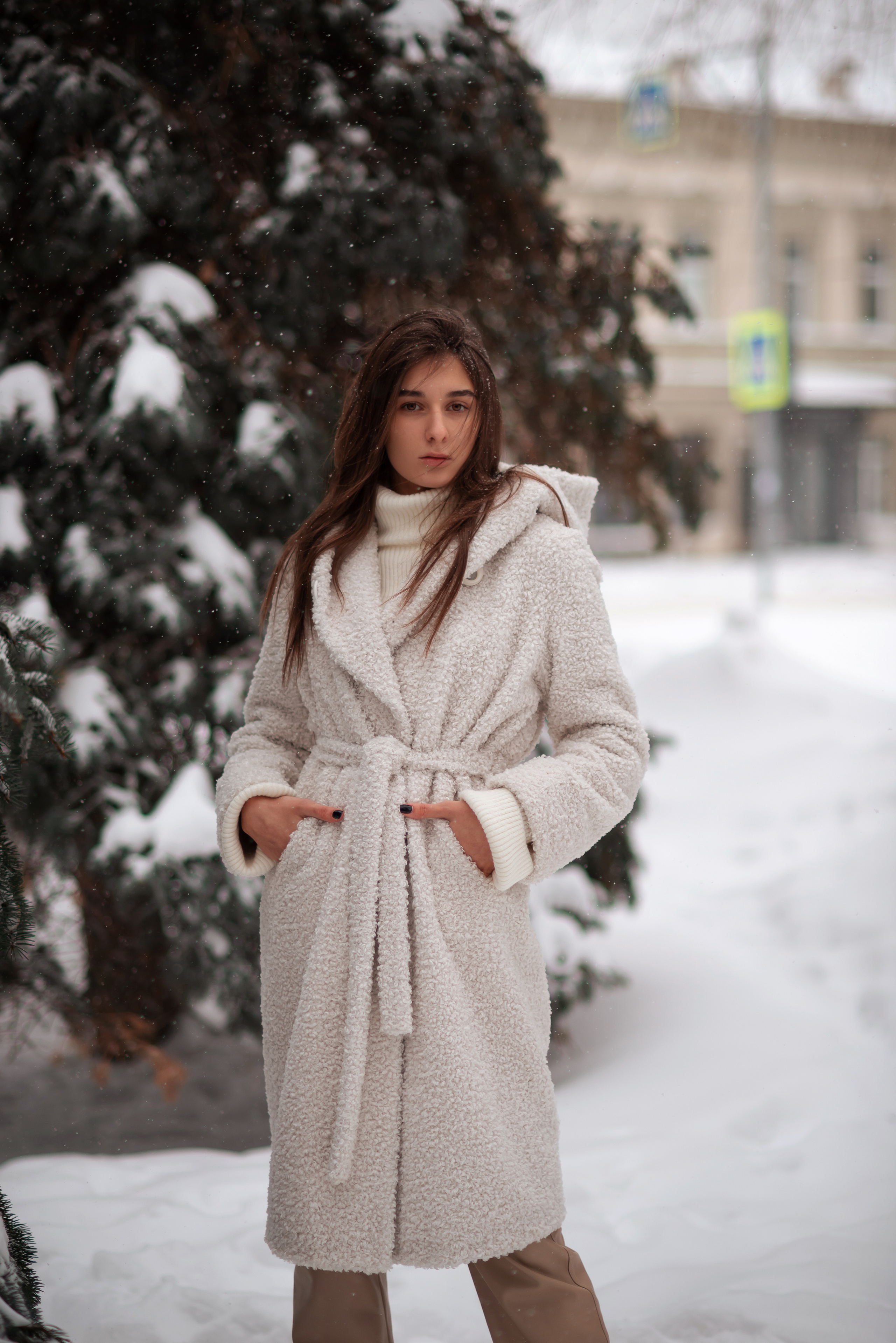 Полина. Фотосессия в студии и фотопрогулка. Фотограф в Самаре | Катерина Гущина