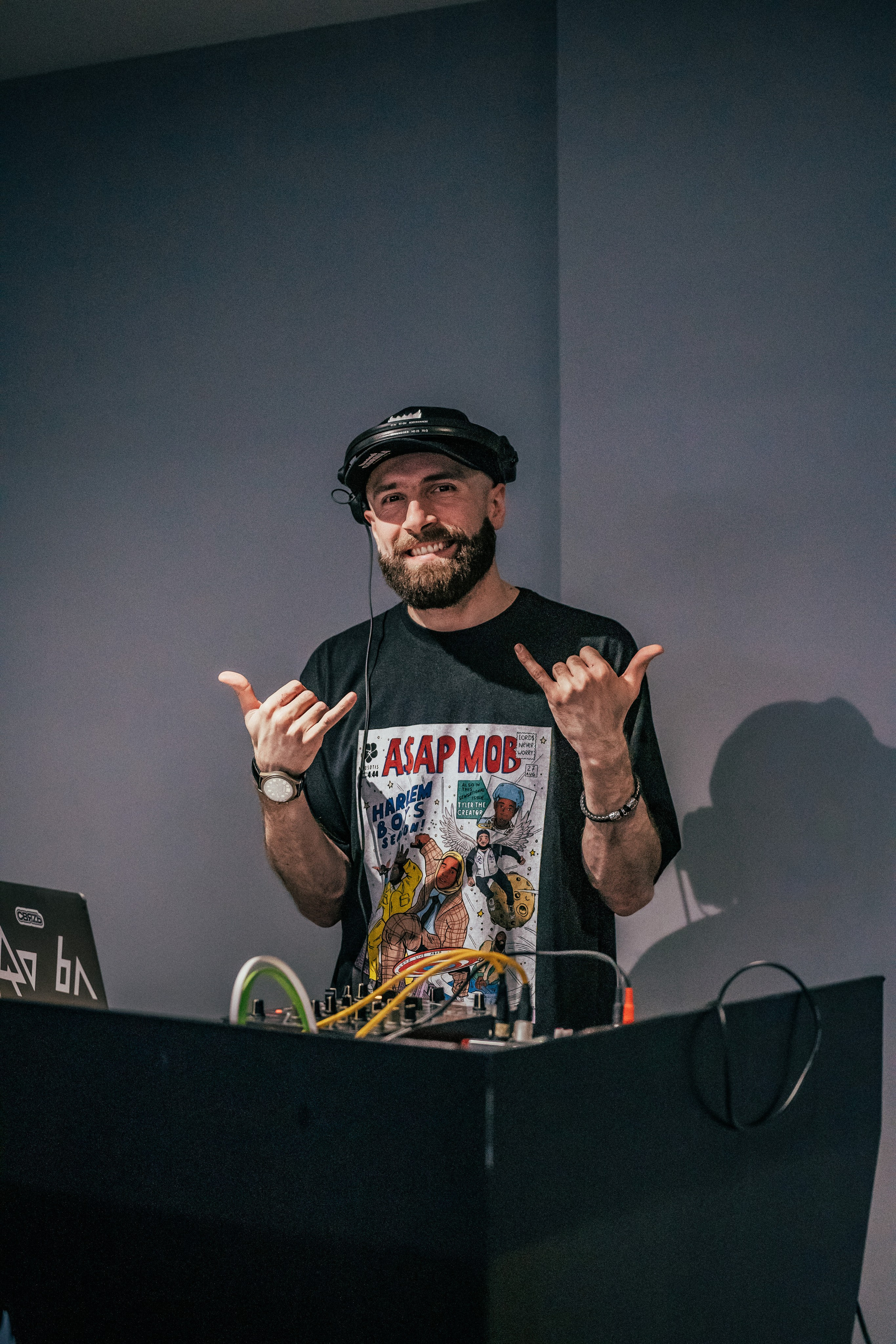 Премьера фильма ИБЬЁТСЯ в Москве 26.05.22. Репортажный фотограф в Краснодаре Рындин Дмитрий