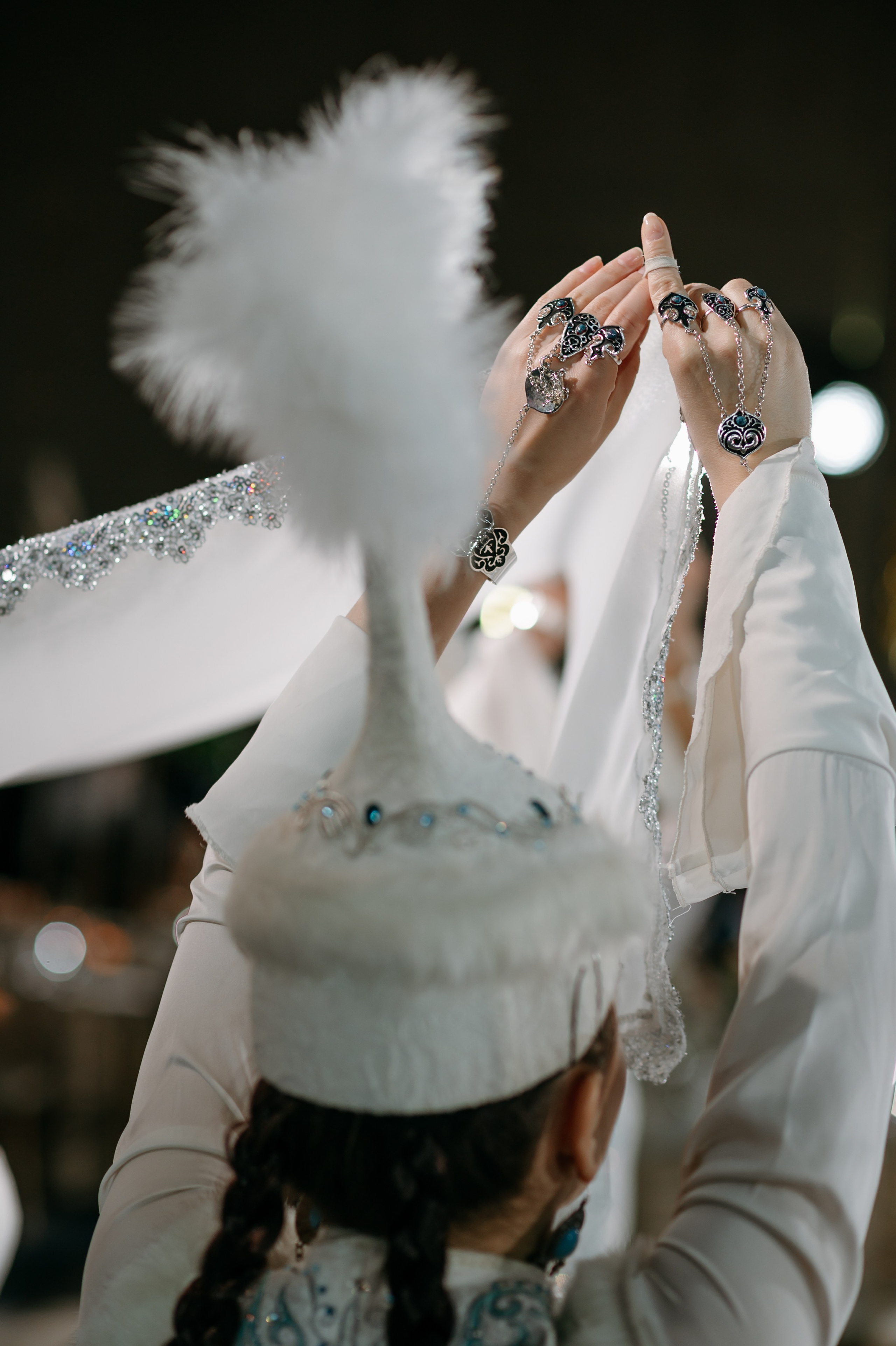 ФОТОГАЛЕРЕЯ. Ведущий мероприятии в Астане Акылбеков Алмас