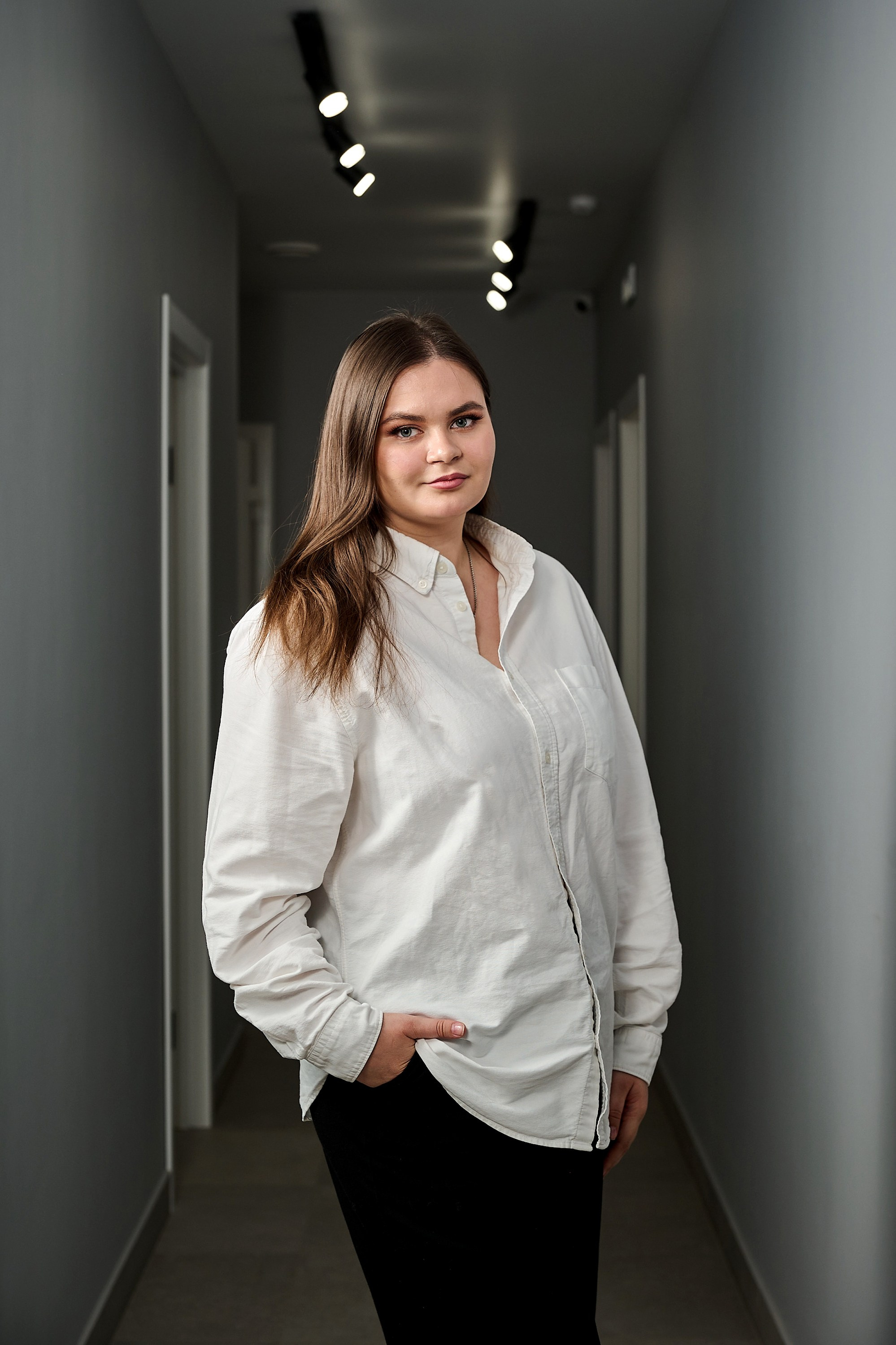 Бизнес-портрет, коллективы, профессии. Выпускные альбомы. Предметная и контент съёмка. Фотостудия Klass