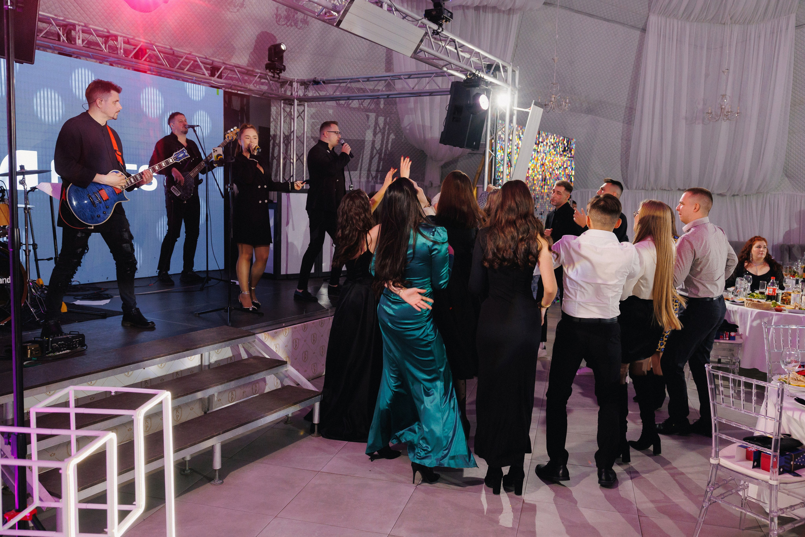 КОРПОРАТИВ КОМПАНИИ «FARES». Wedding and family photographer in Vladivostok Anton Blokhin