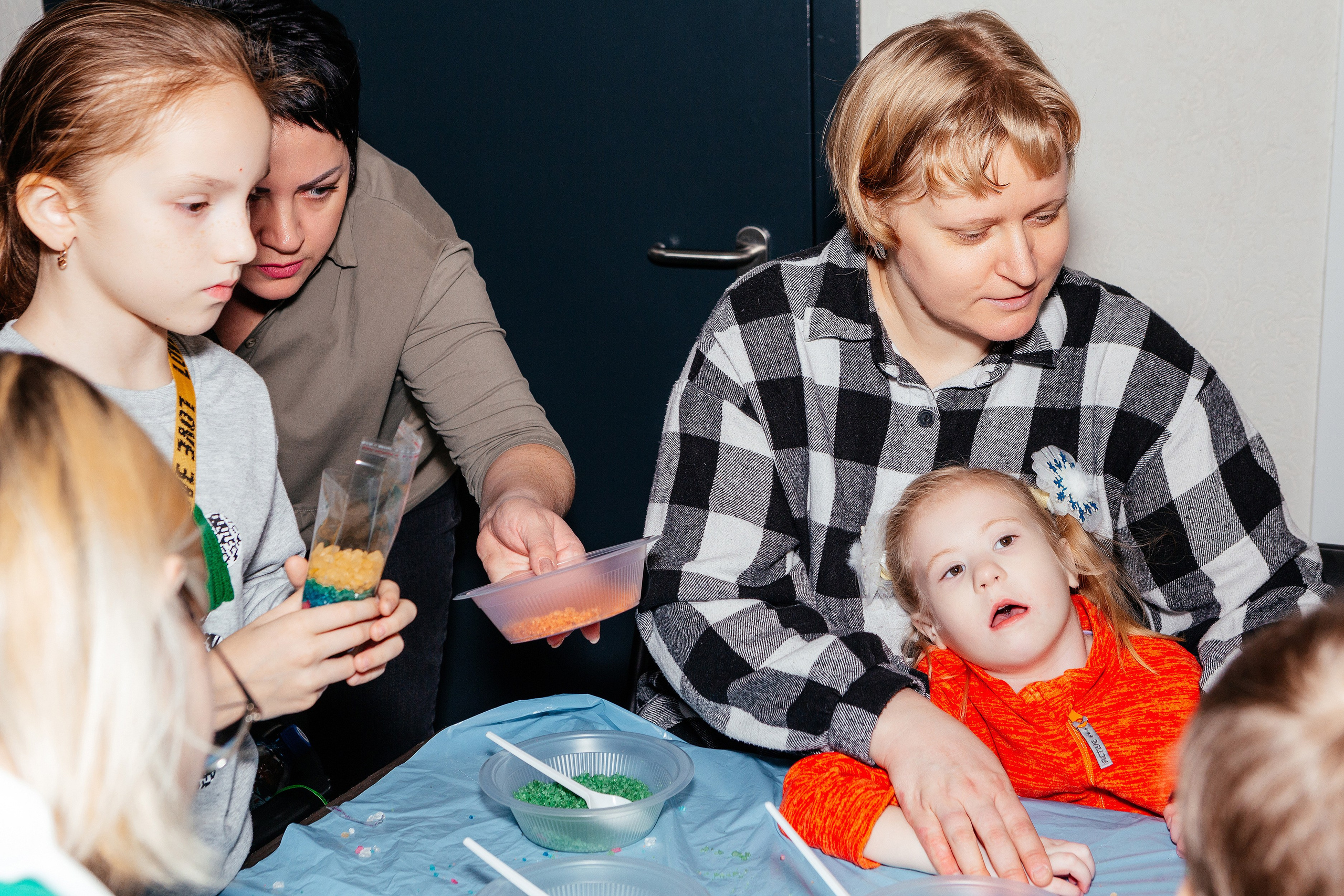 Благотворительный НГ. Фонд Завтра. Контент фотограф, съемка для маркетплейсов, фуд съемка и репортажи в Новосибирске Ралия Галеева