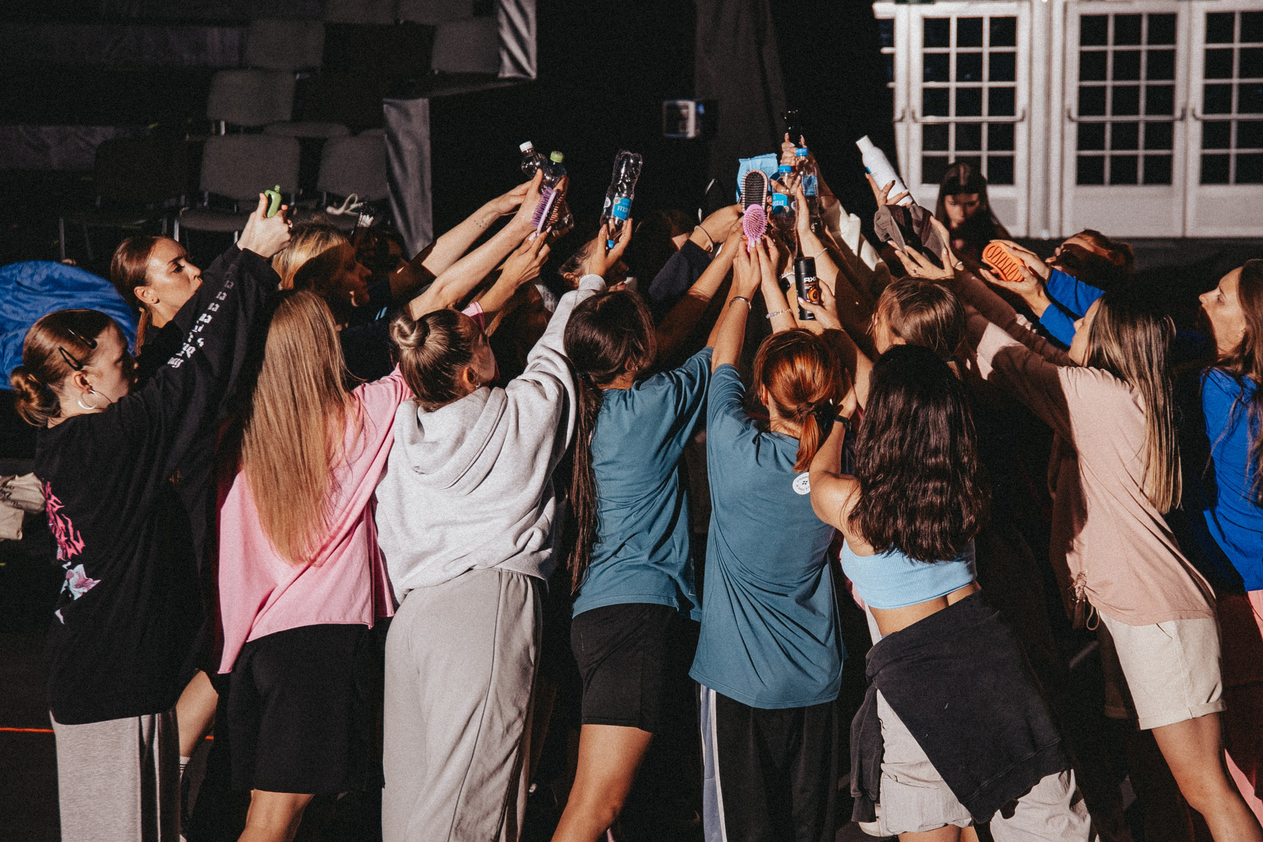 Бекстейдж фестиваля «Таврида 2024». Izotoff Photographer