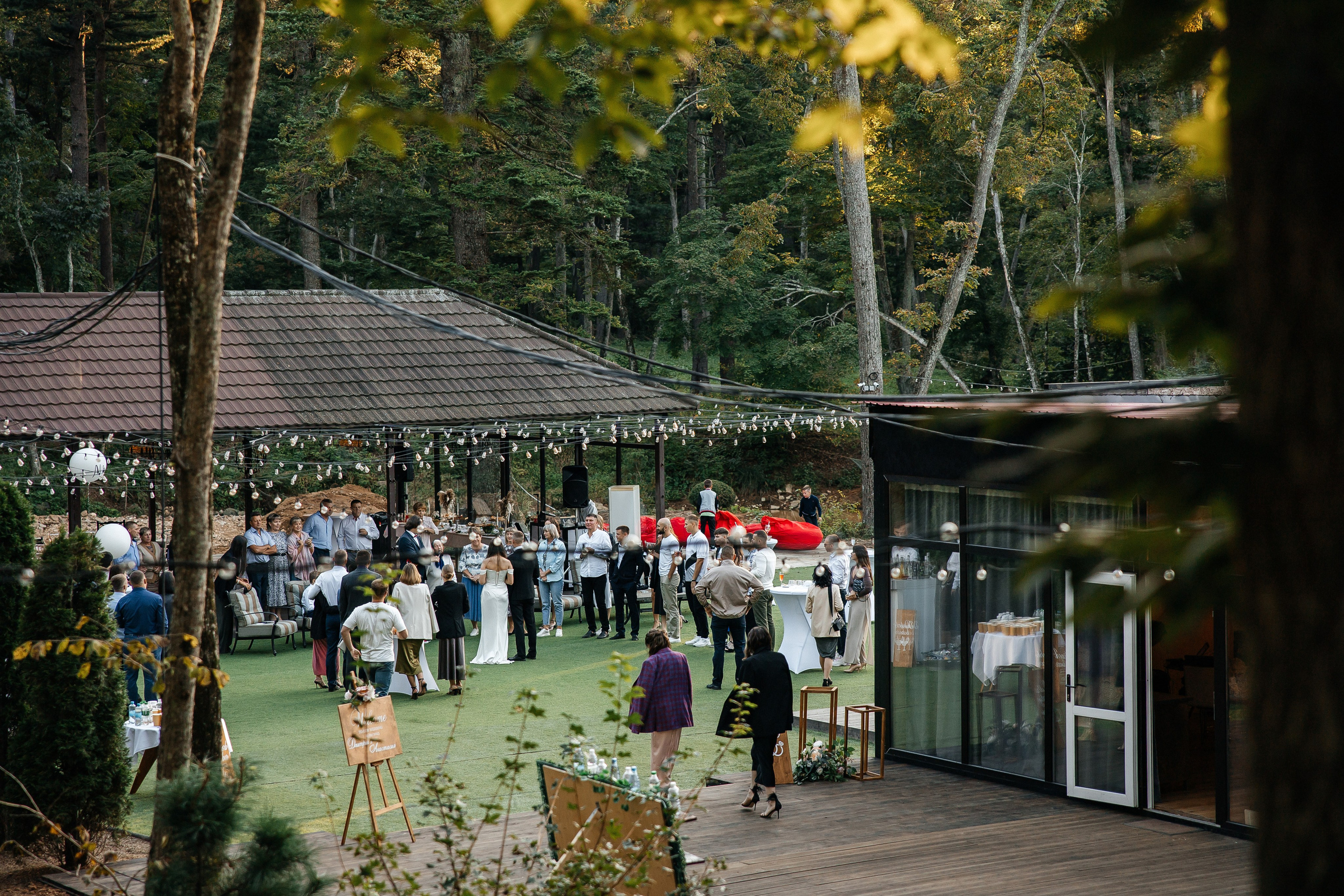 Свадьба на открытом воздухе. Свадебный и семейный фотограф в Москве Олеся Подколзина
