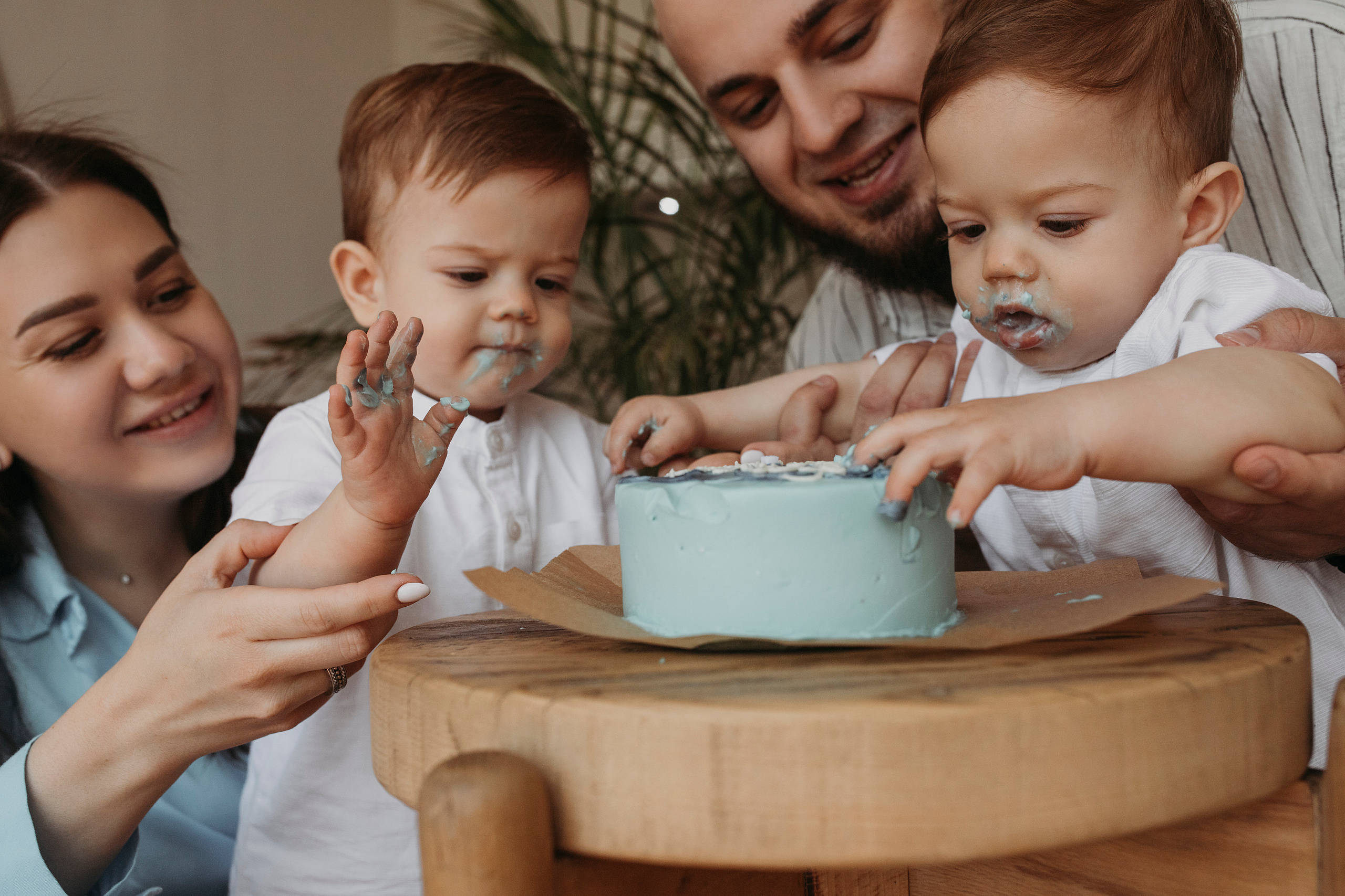 Назару и Мирону 1 год. Семейный фотограф в Краснодаре Коломыцева Евгения