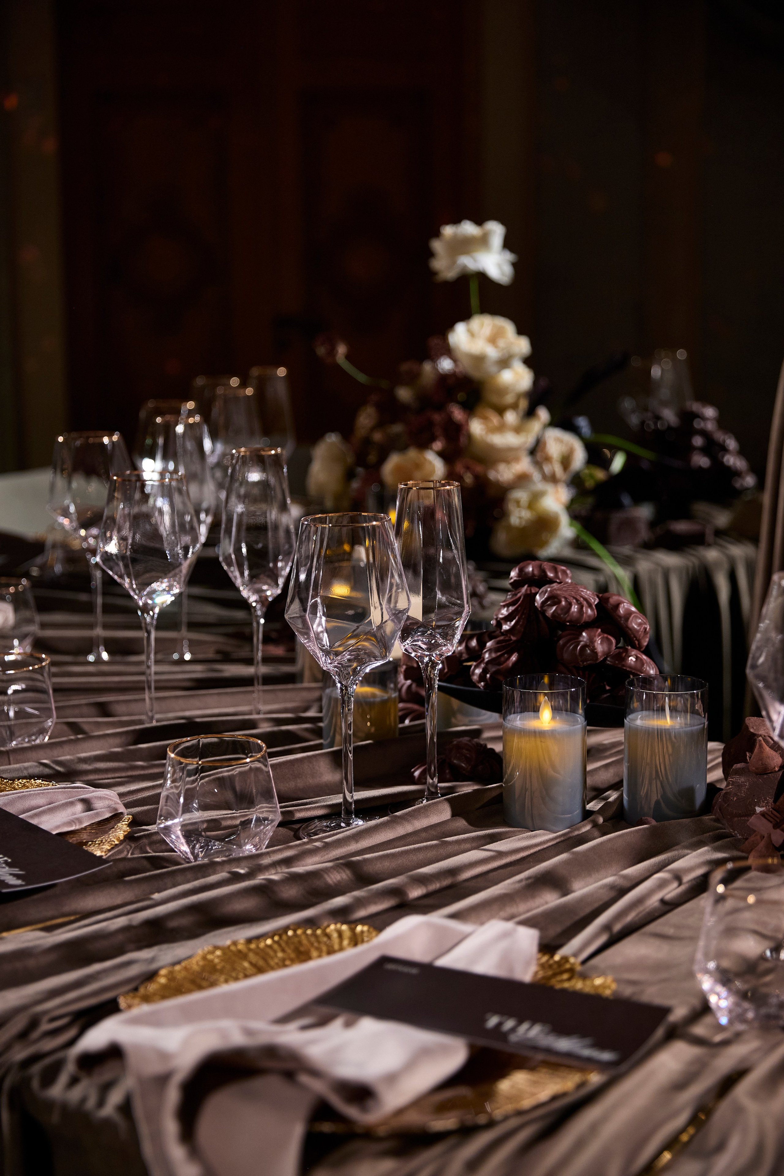 Особняк Ермолинского. Свадебный фотограф Анастасия Казакова