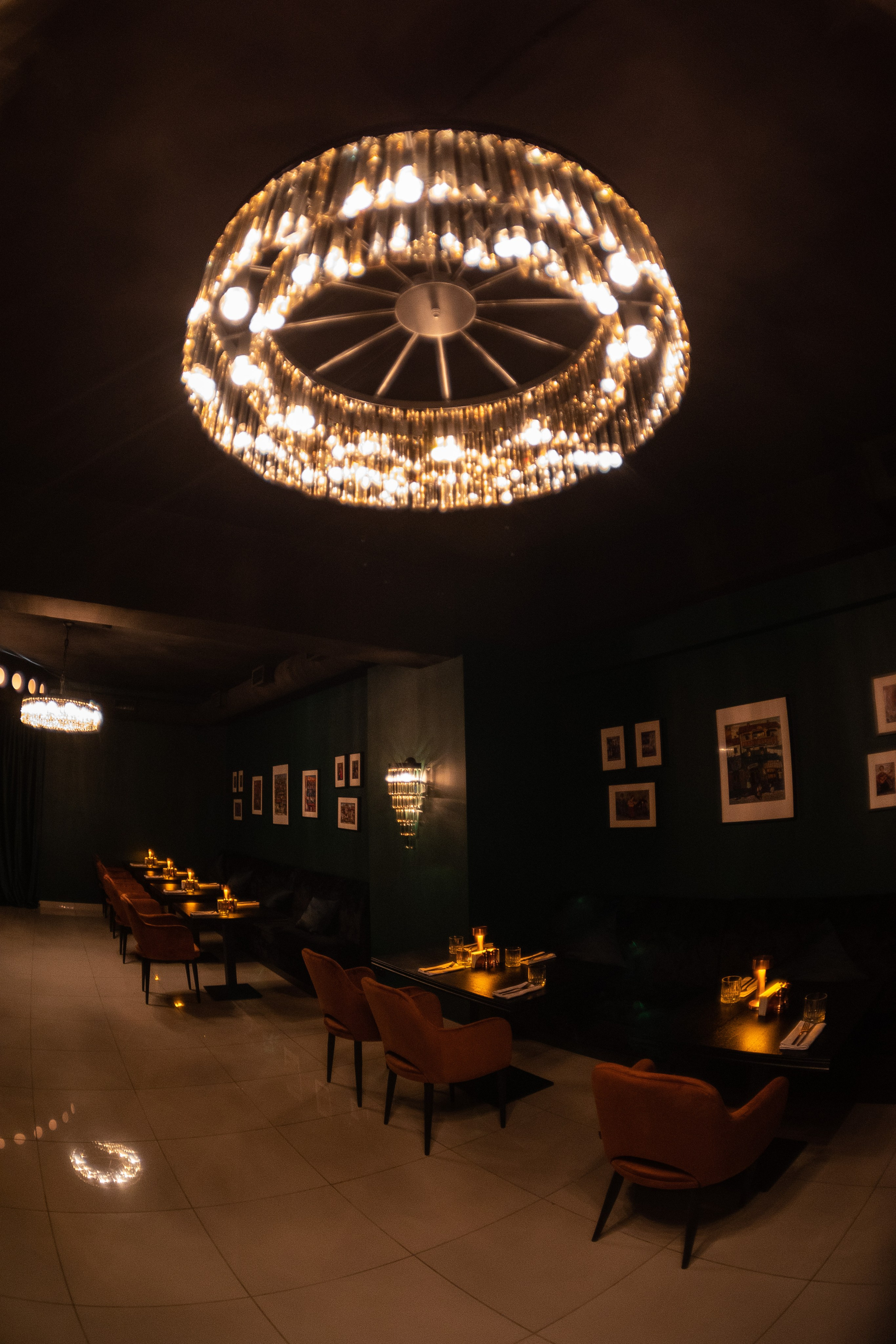 Интерьер ресторана Мимино. Свадебный фотограф Москва Саша Серегина (Сашина)