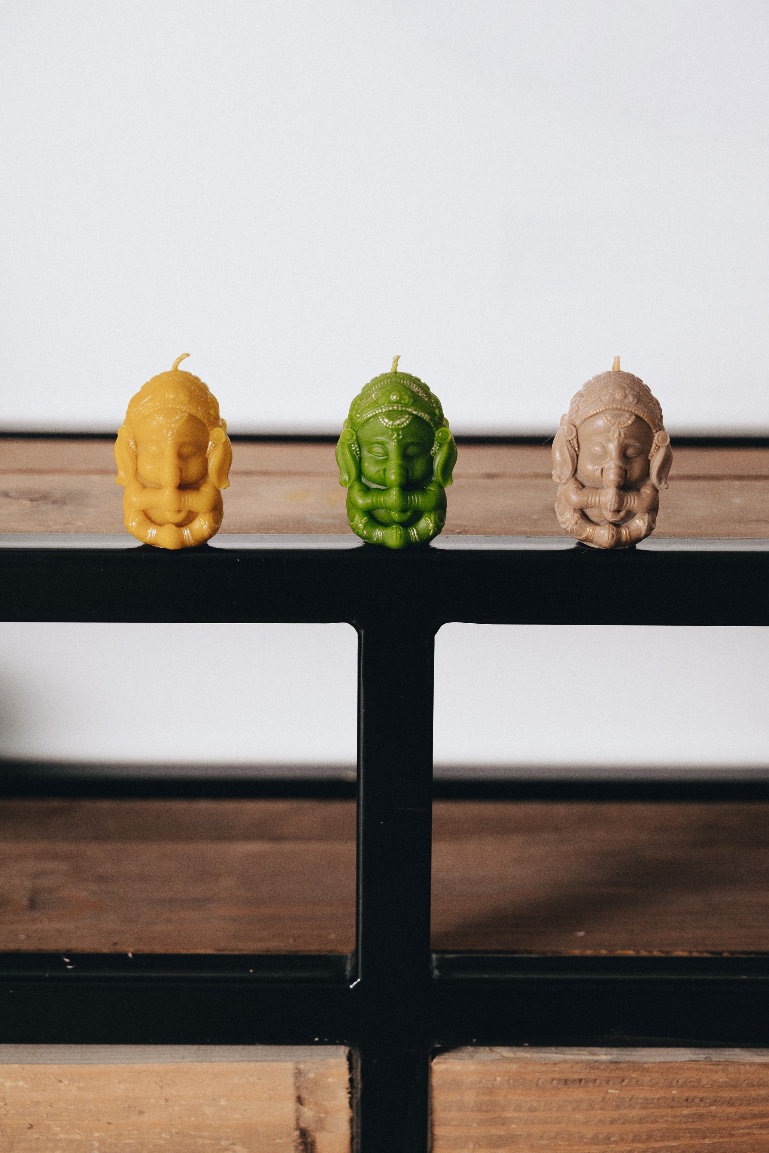 Саша «Делись теплом», создатель уникальных натуральных свечей. Екатерина Курбанова. Женский фотограф